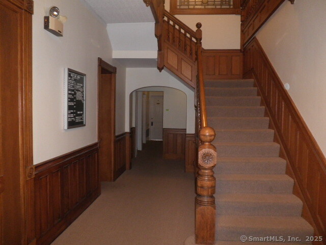 152 Deer Hill 208 Avenue Property Photo 2