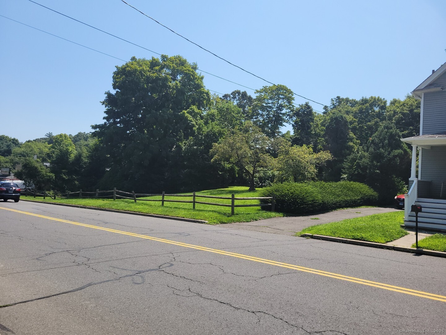 470 Rubber Avenue Property Photo 1