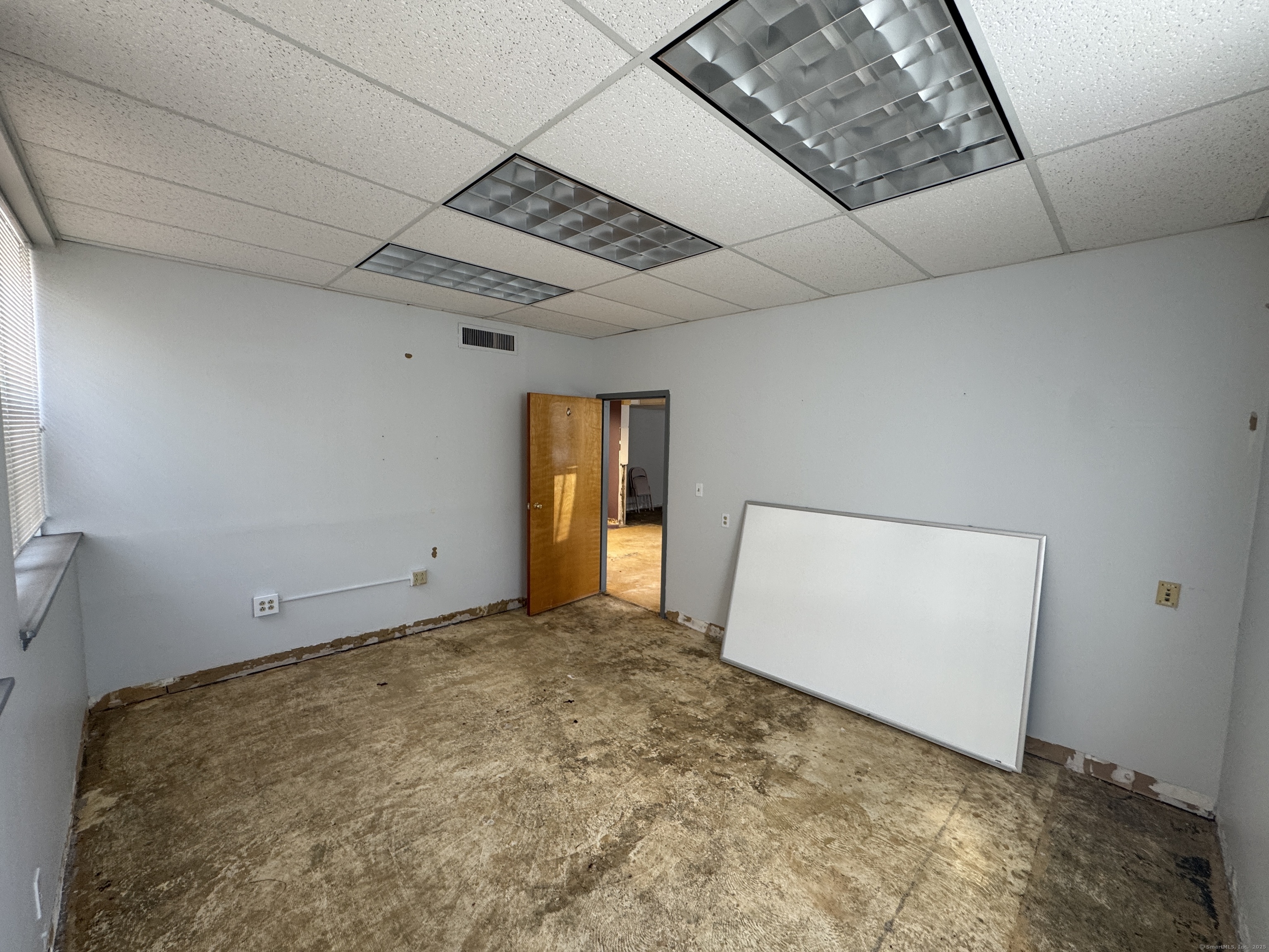 54 Wall Street Property Photo 8