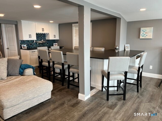 21 Groveway 21 Property Photo 12