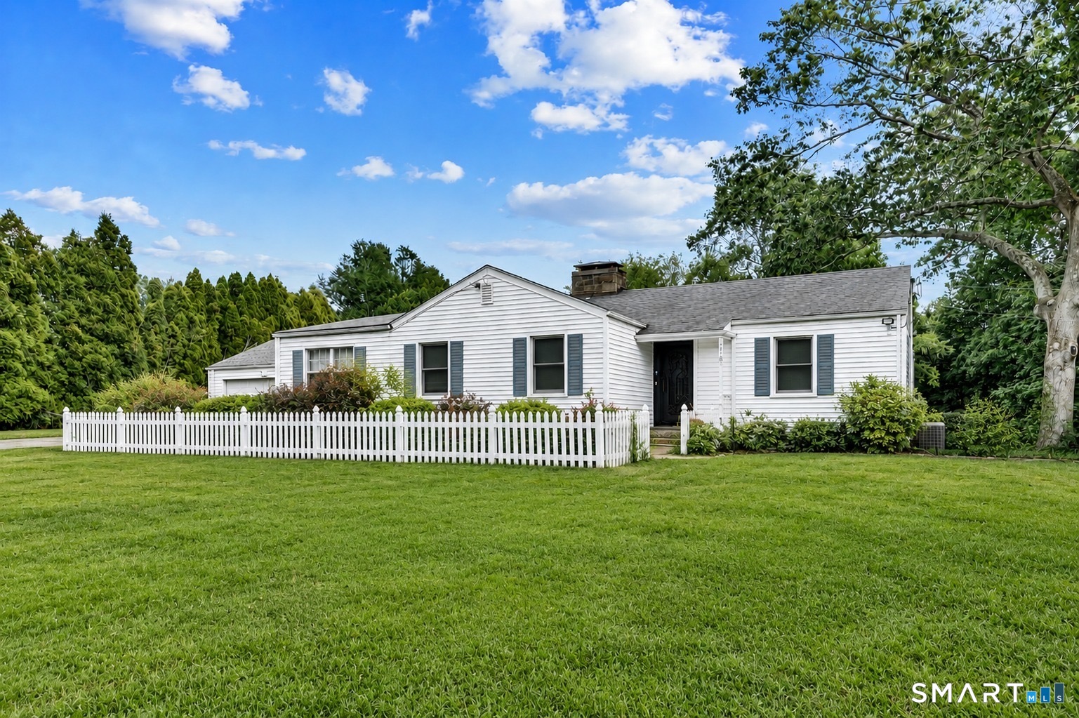 473 Ridgeview Road Property Photo 1