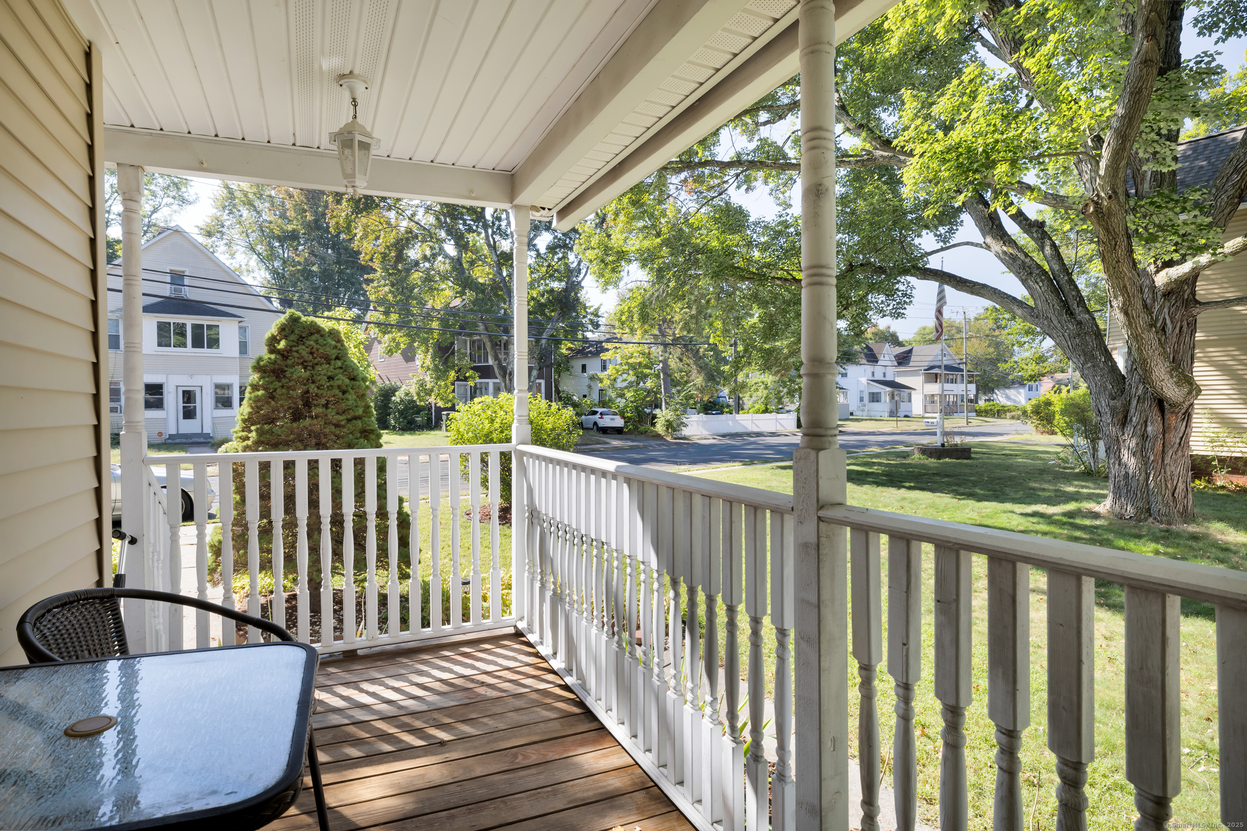 94 Larrabee Street Property Photo 3
