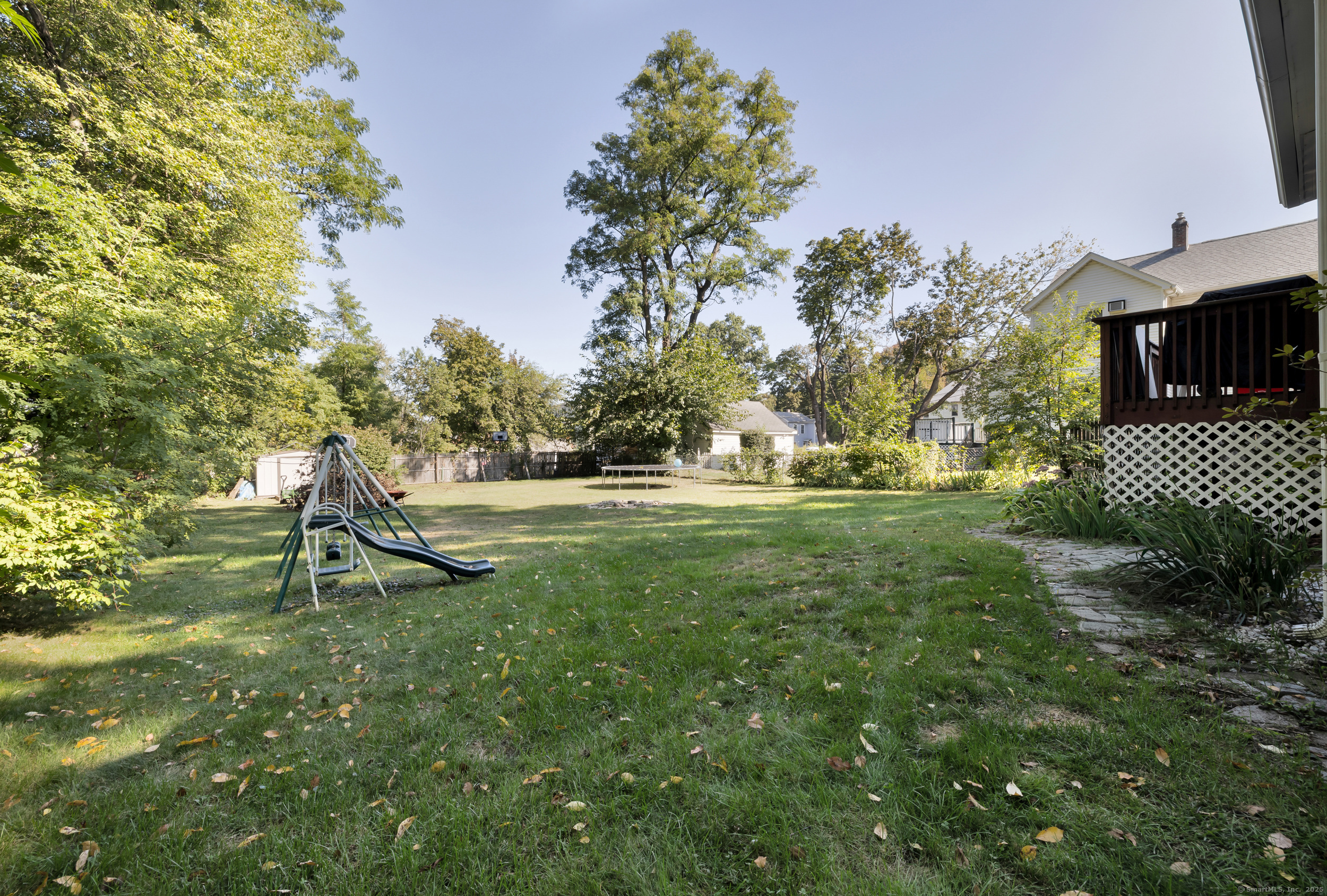 94 Larrabee Street Property Photo 10