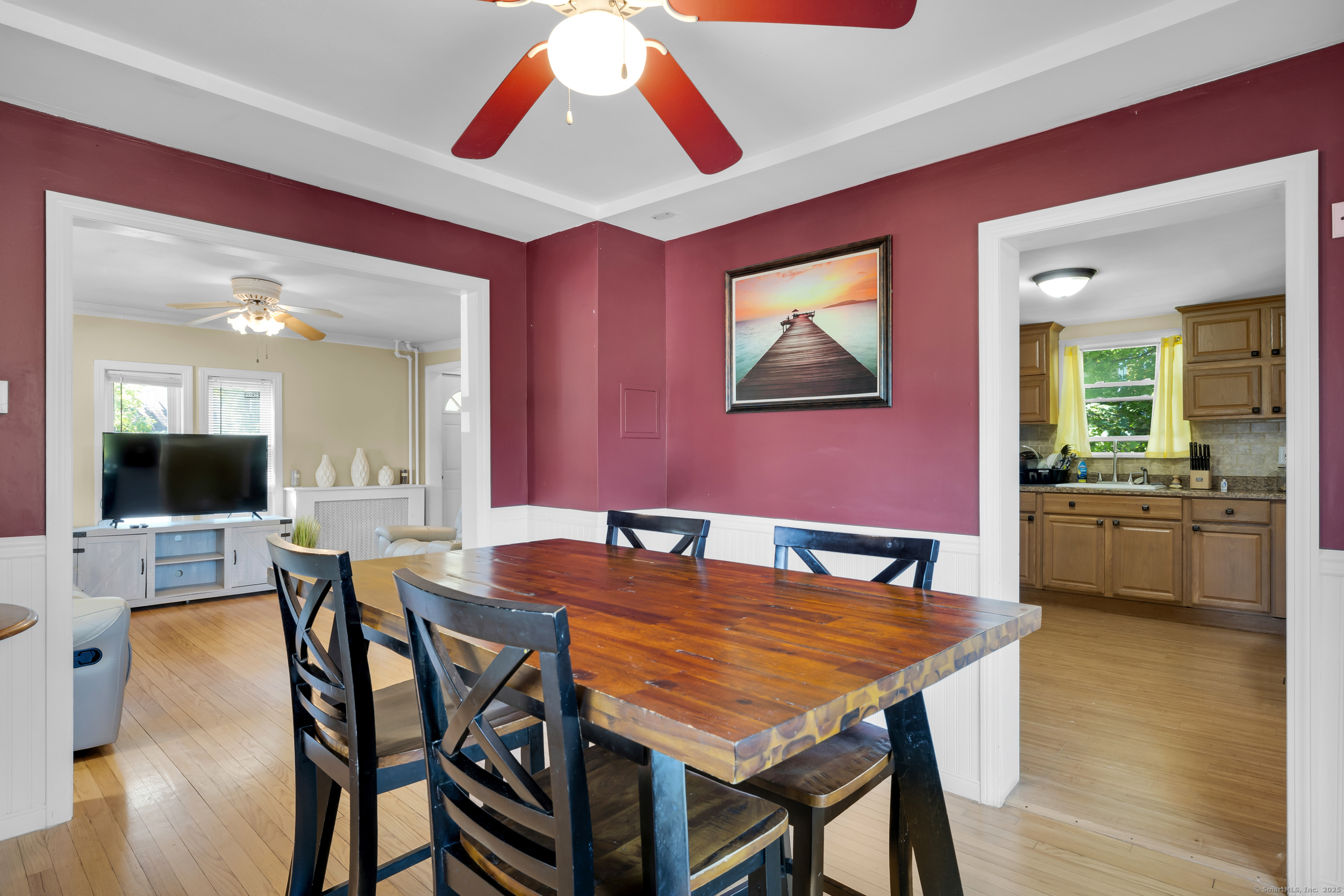 94 Larrabee Street Property Photo 18