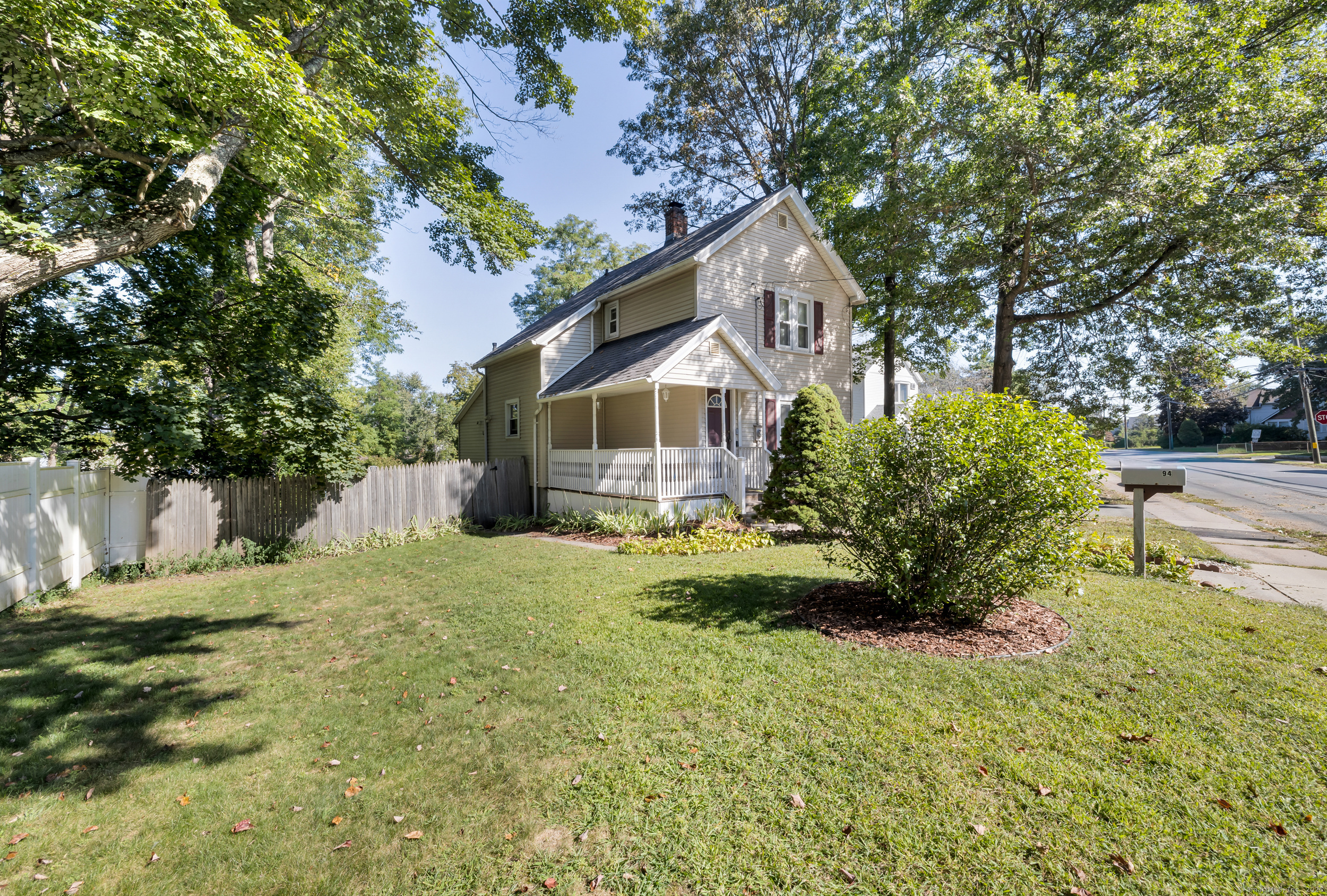 94 Larrabee Street Property Photo 34