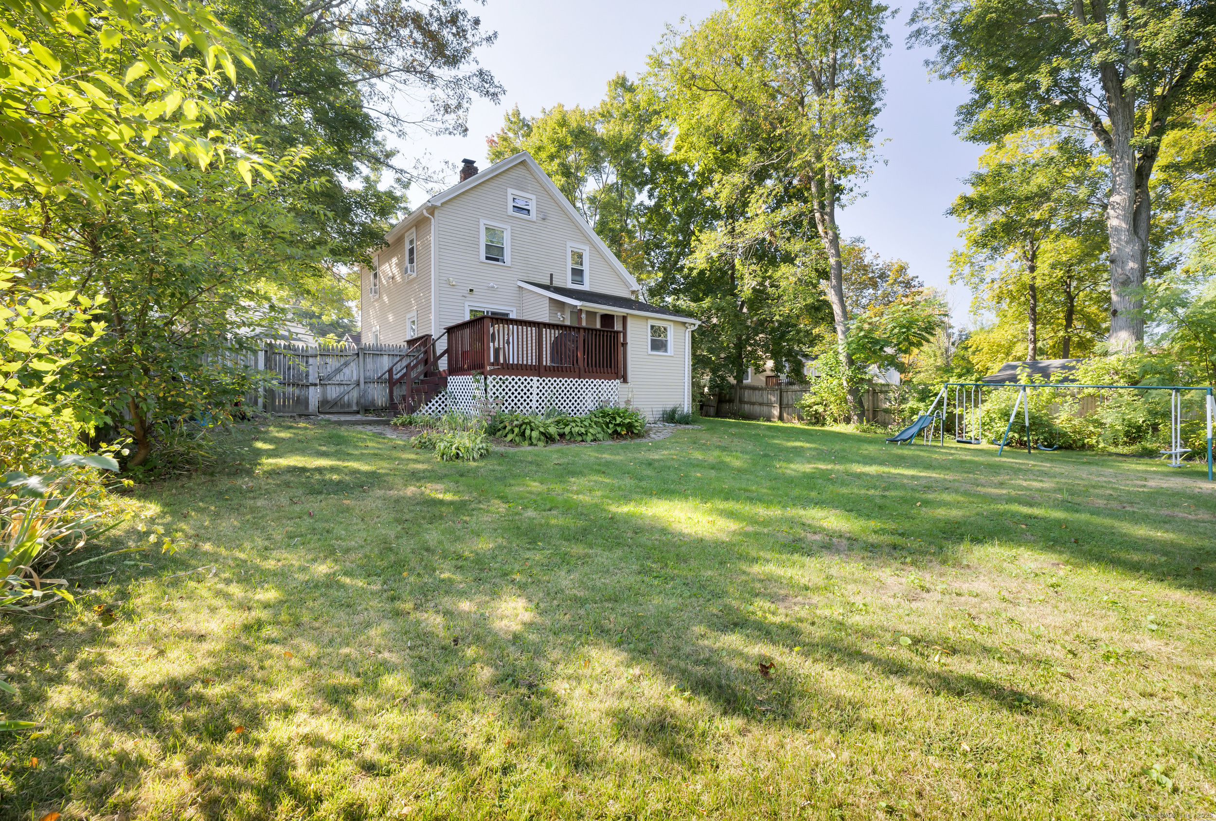 94 Larrabee Street Property Photo 36