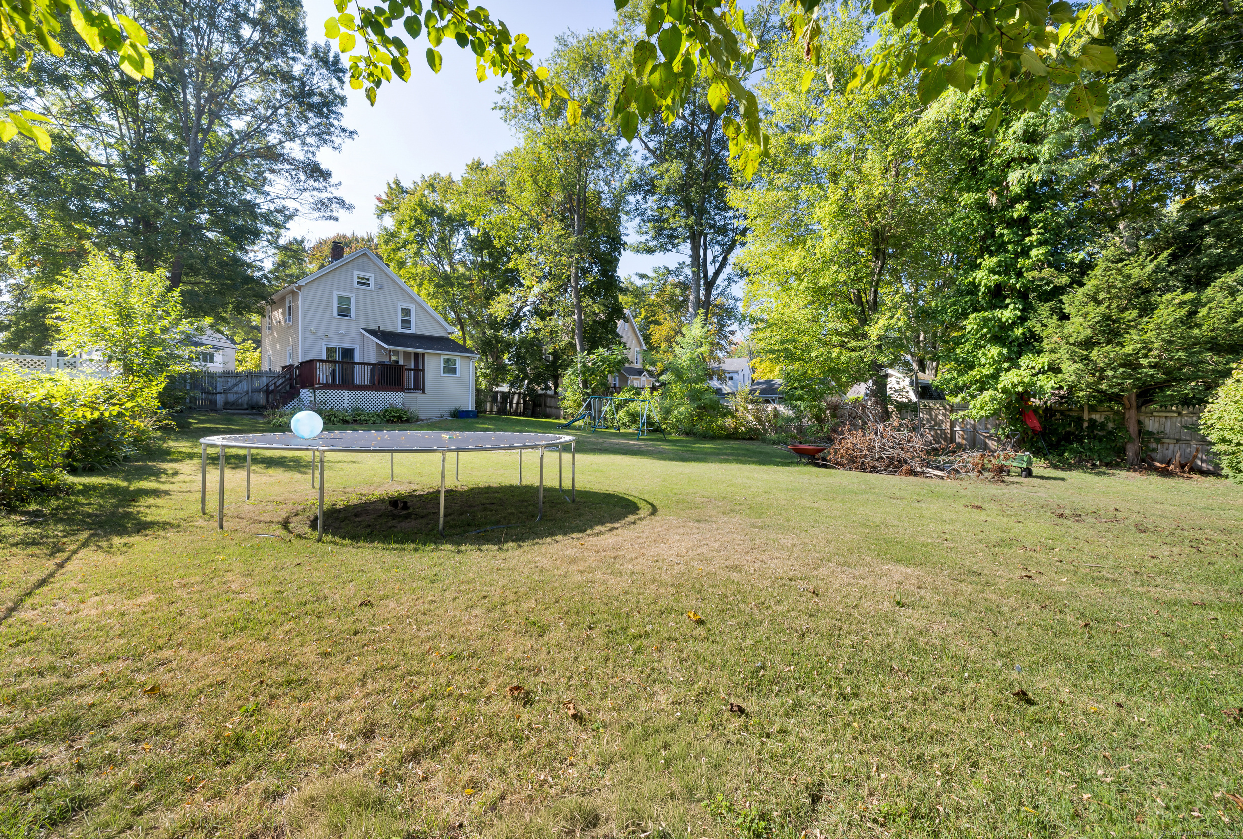 94 Larrabee Street Property Photo 37