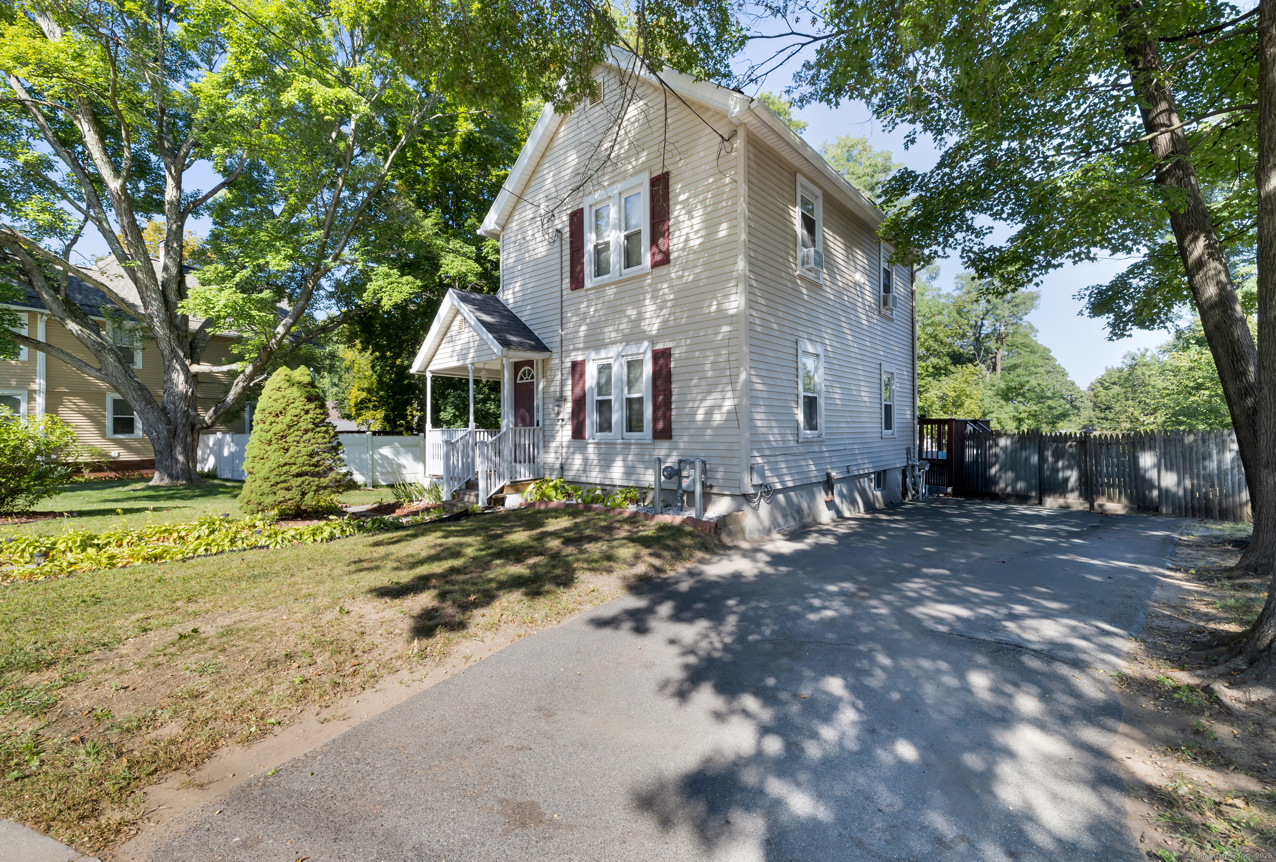 94 Larrabee Street Property Photo 38