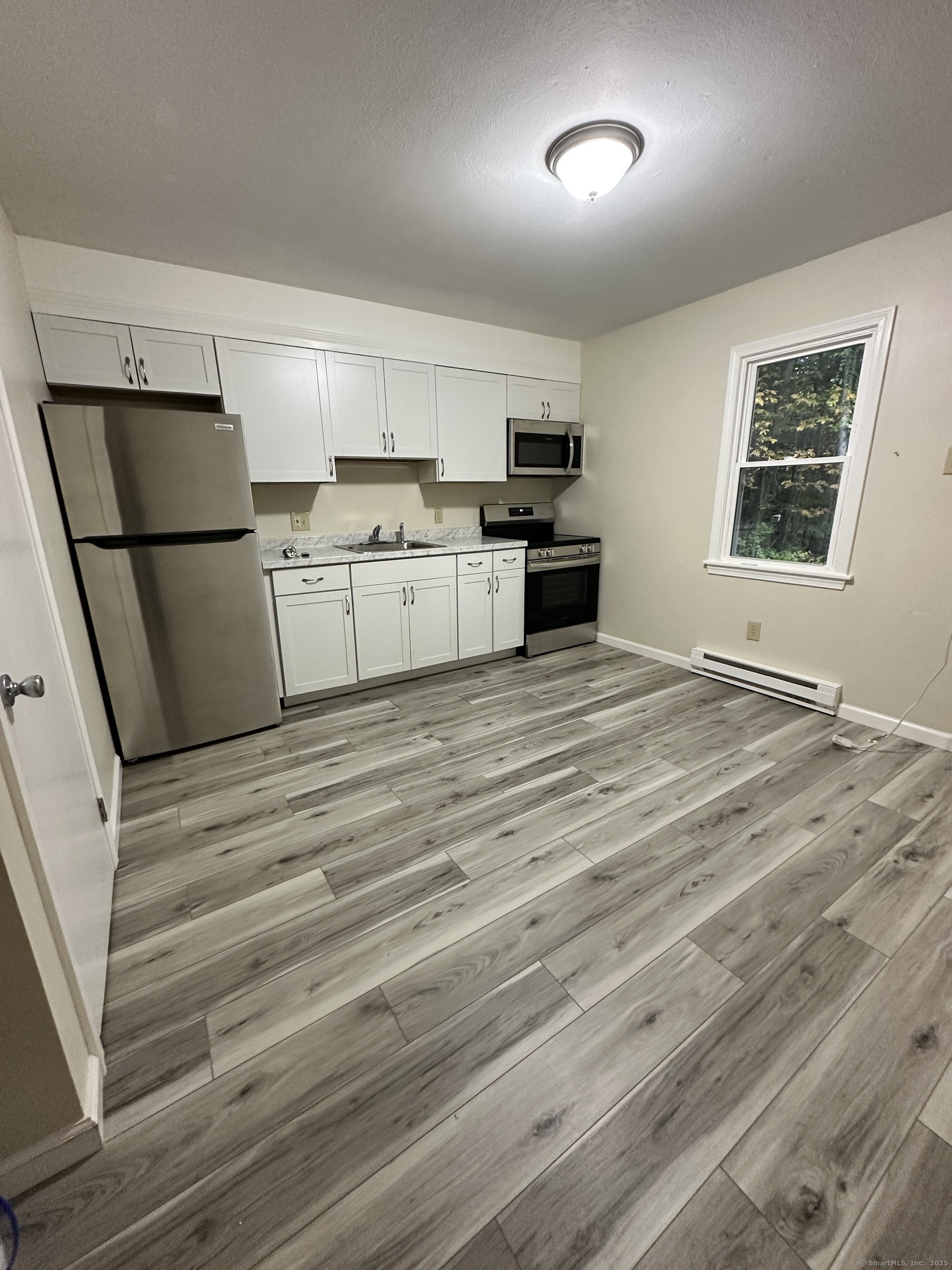 70 Pond Meadow Road Property Photo 2