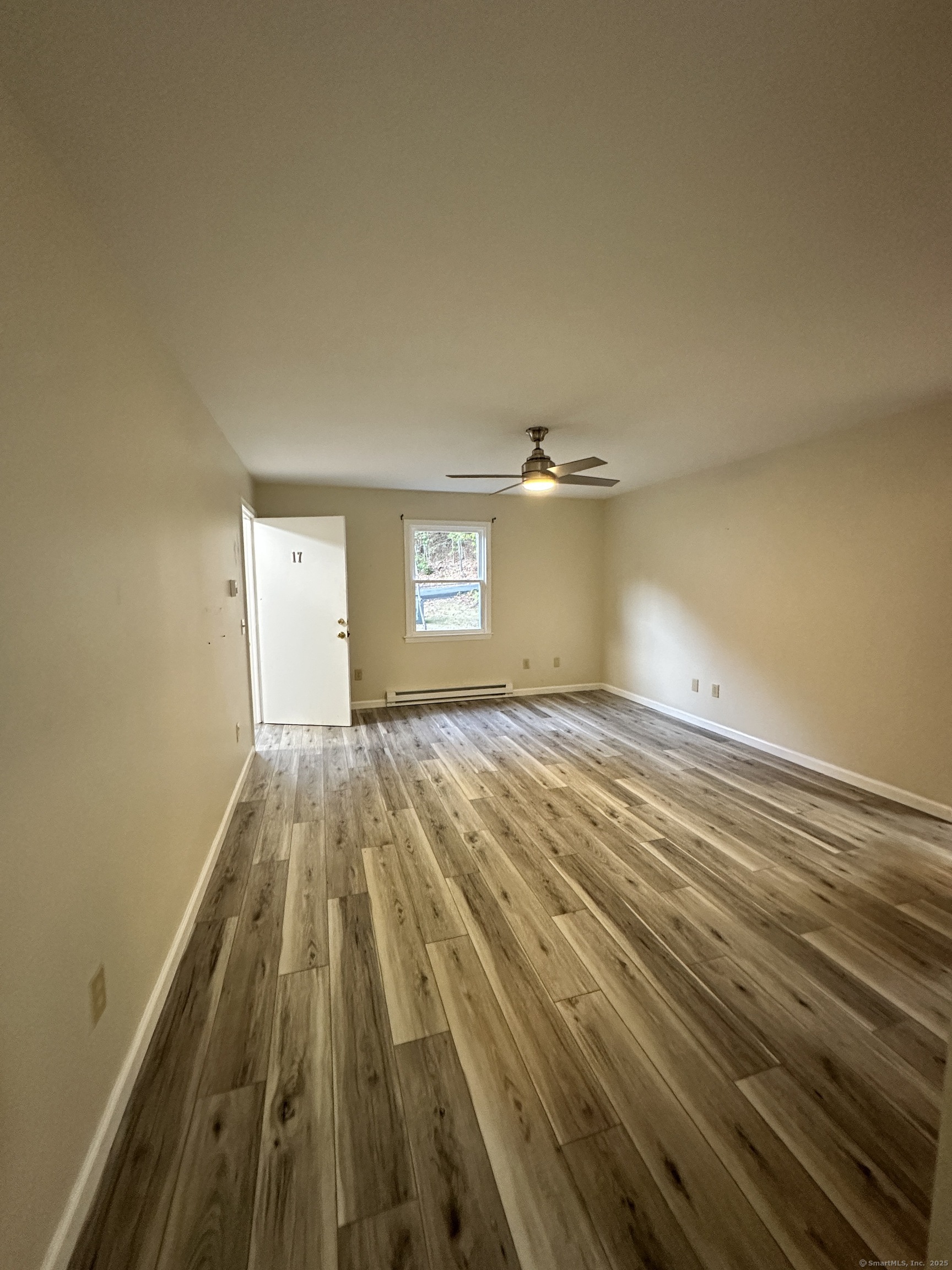 70 Pond Meadow Road Property Photo 4