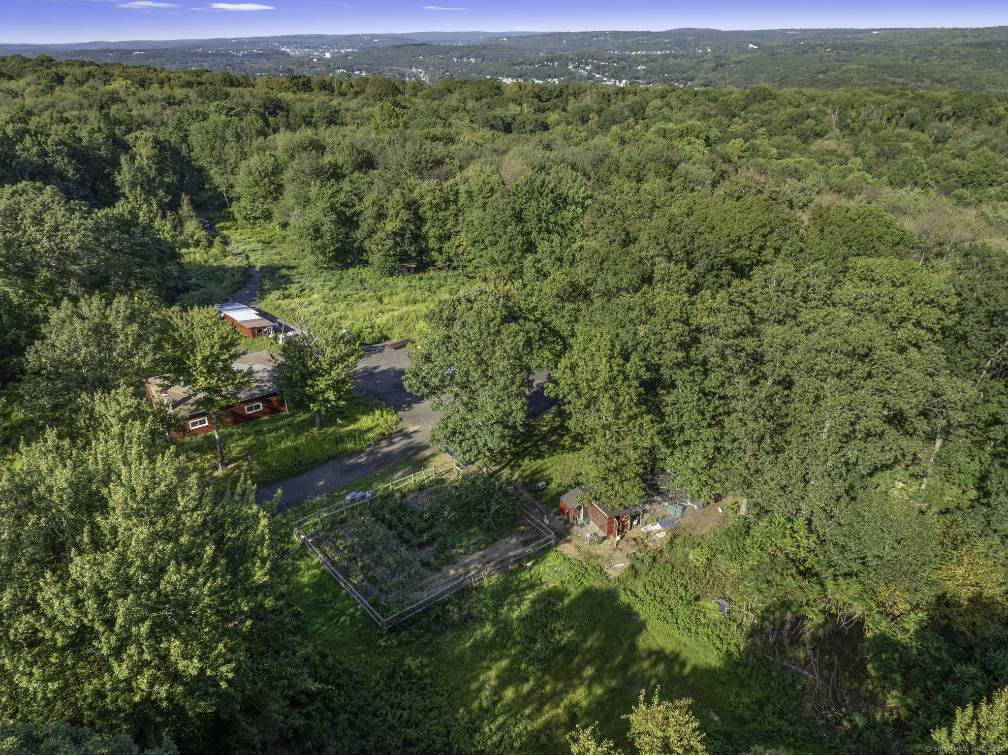 100 Hunters Mountain Road Property Photo 1