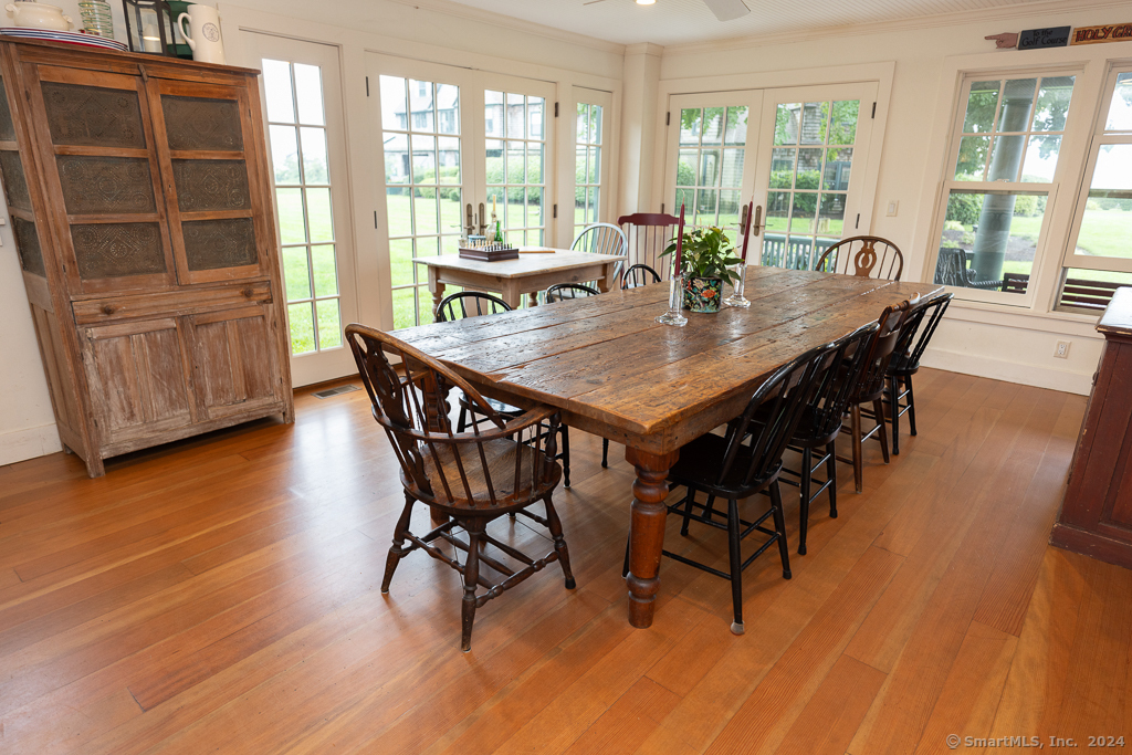 17 Agawam Avenue Property Photo 8