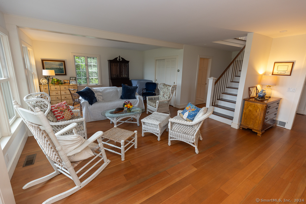 17 Agawam Avenue Property Photo 16