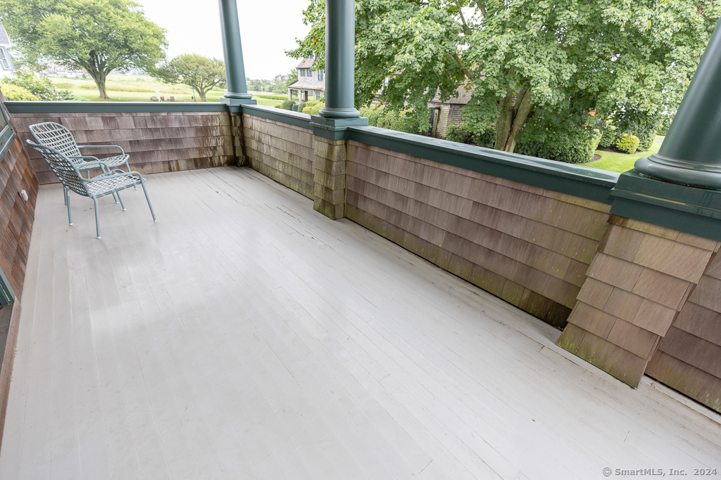 17 Agawam Avenue Property Photo 20