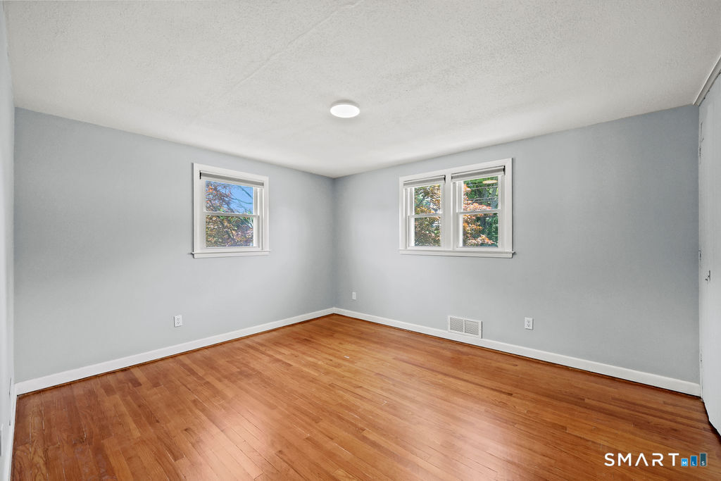 130 Florence Street Property Photo 17