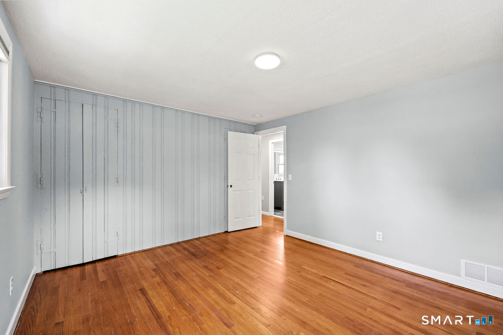 130 Florence Street Property Photo 18