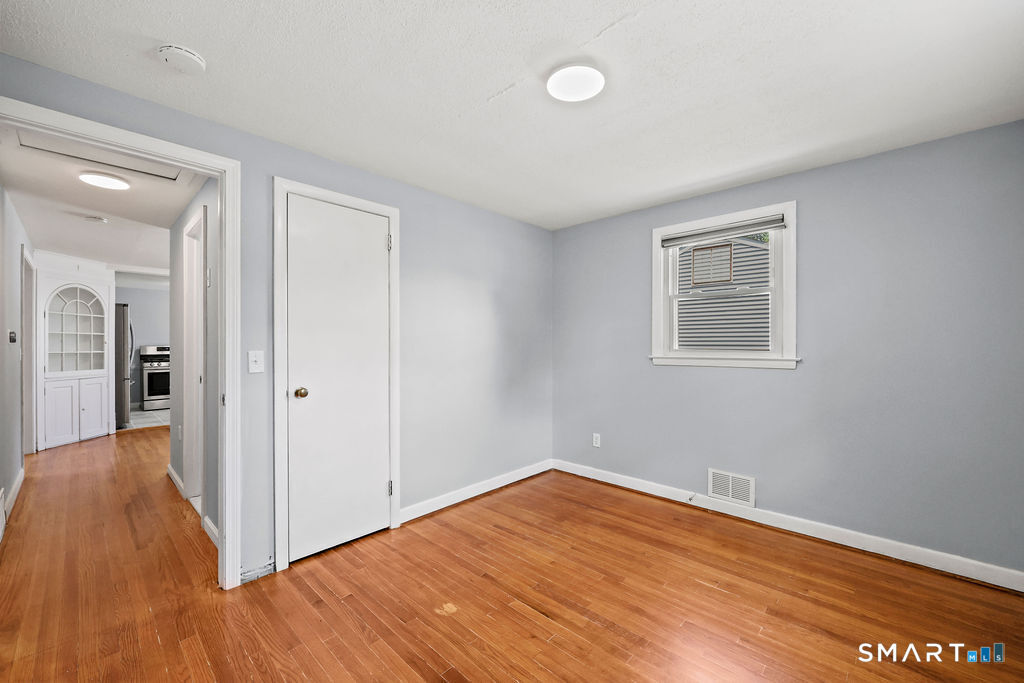 130 Florence Street Property Photo 21