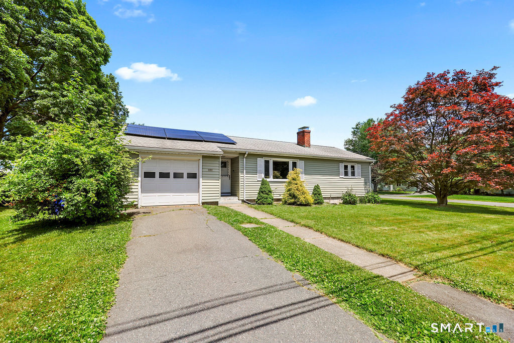 130 Florence Street Property Photo 24