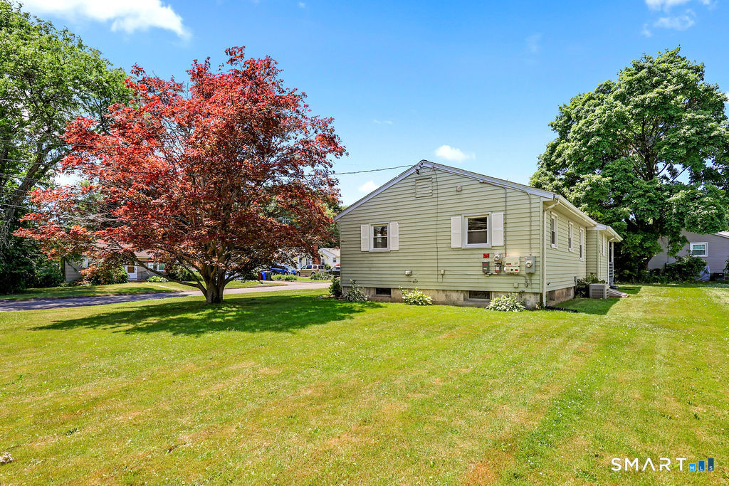 130 Florence Street Property Photo 26