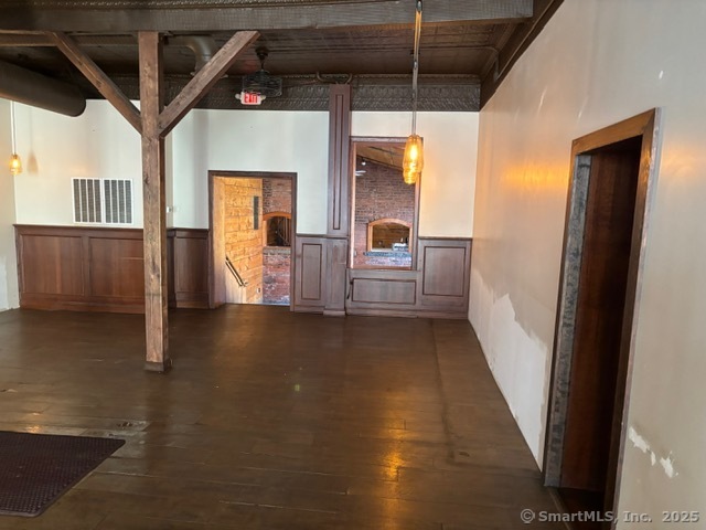 24129968 Property Photo 5