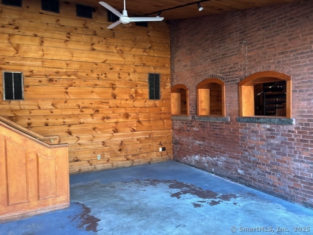 24129968 Property Photo 9