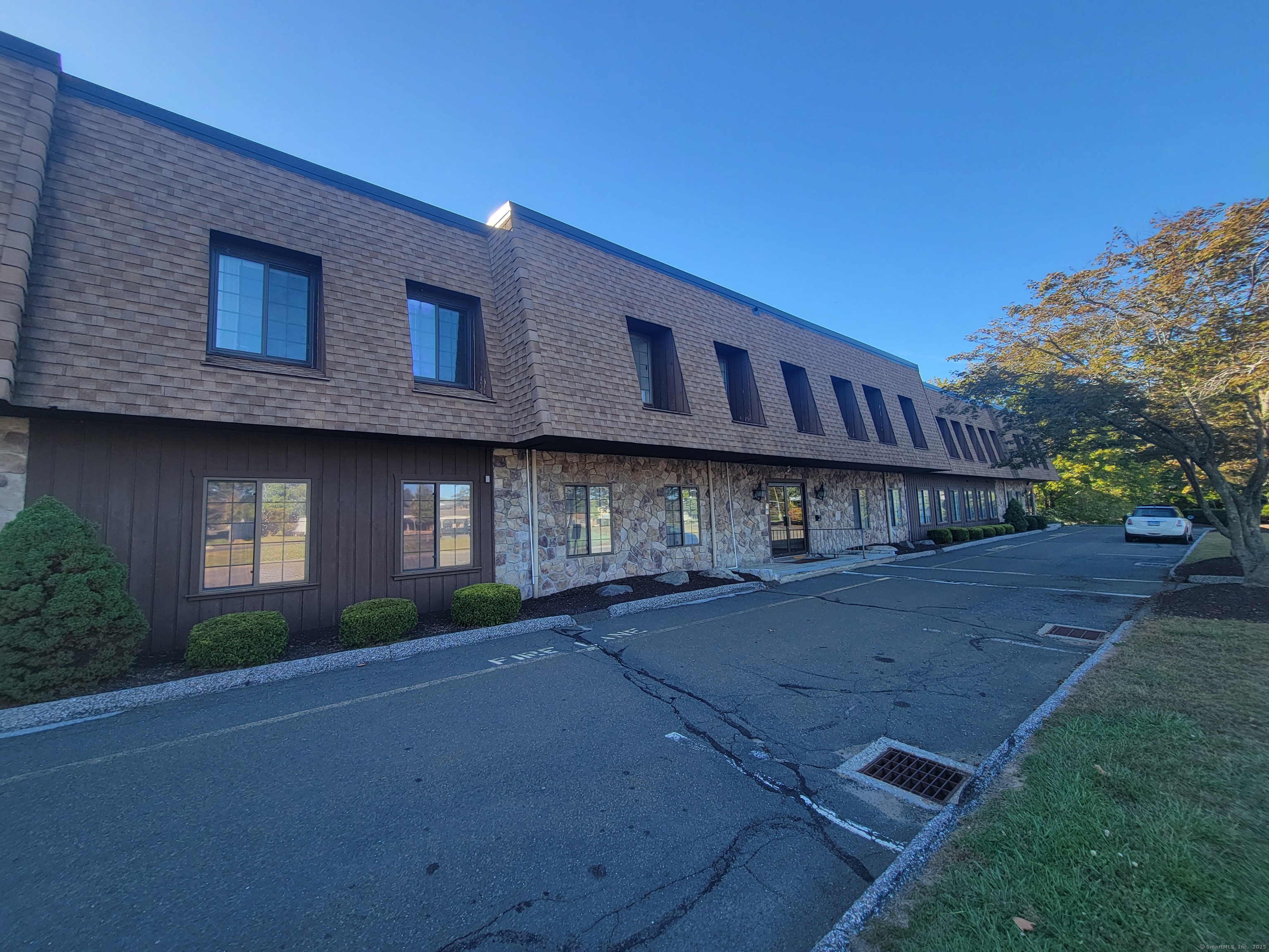 304 Federal Ste 116 Road Property Photo 5