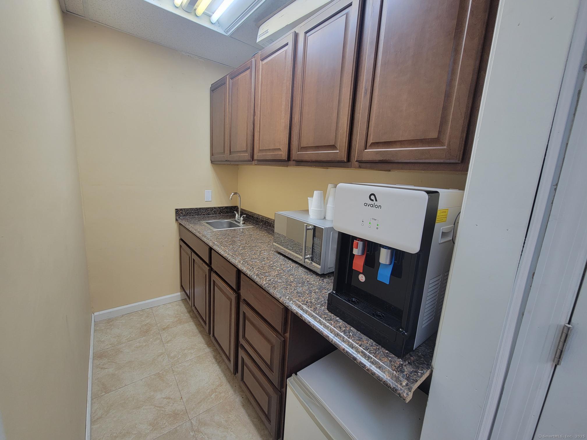 304 Federal Ste 116 Road Property Photo 21