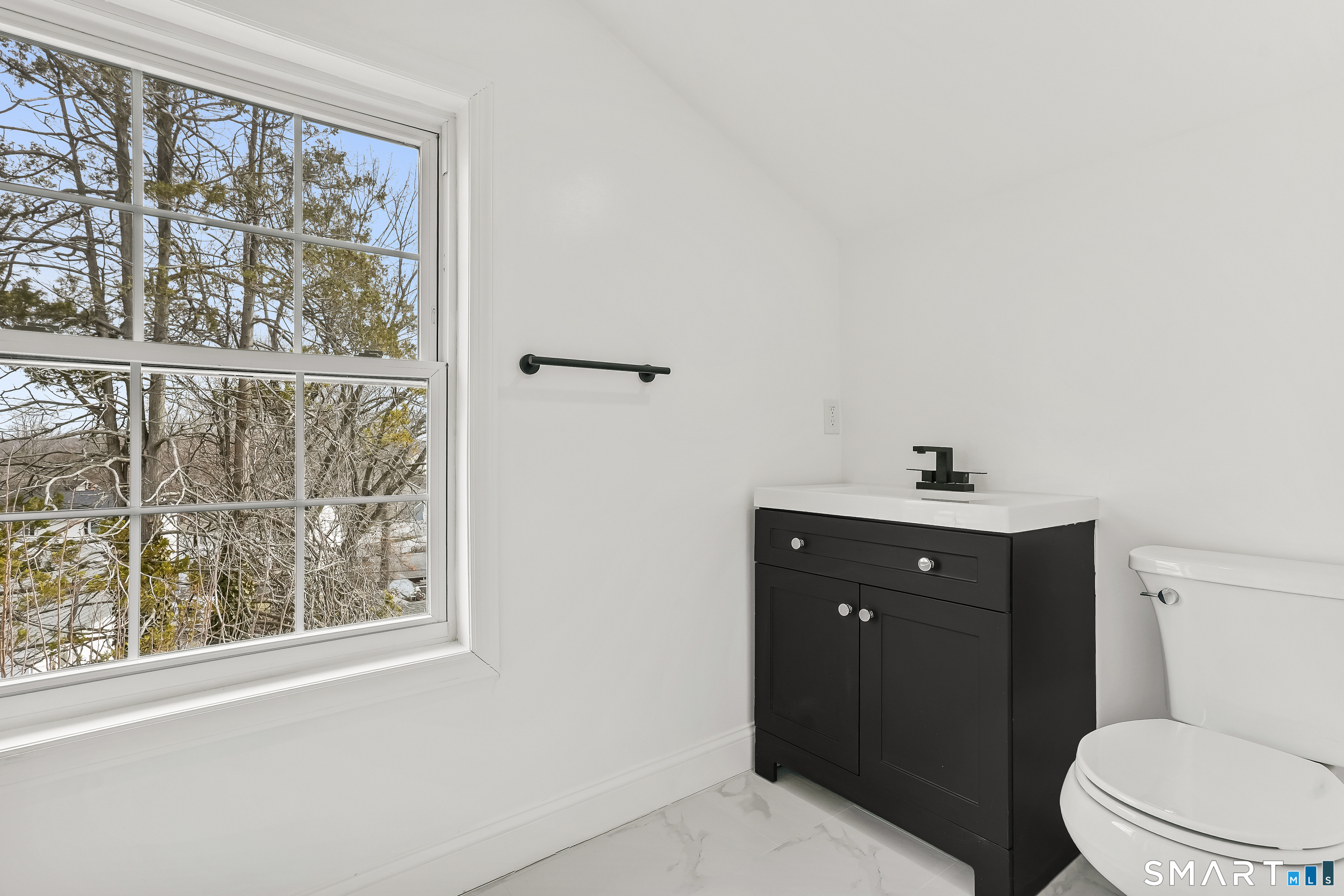 75 Coolidge Avenue Property Photo 26