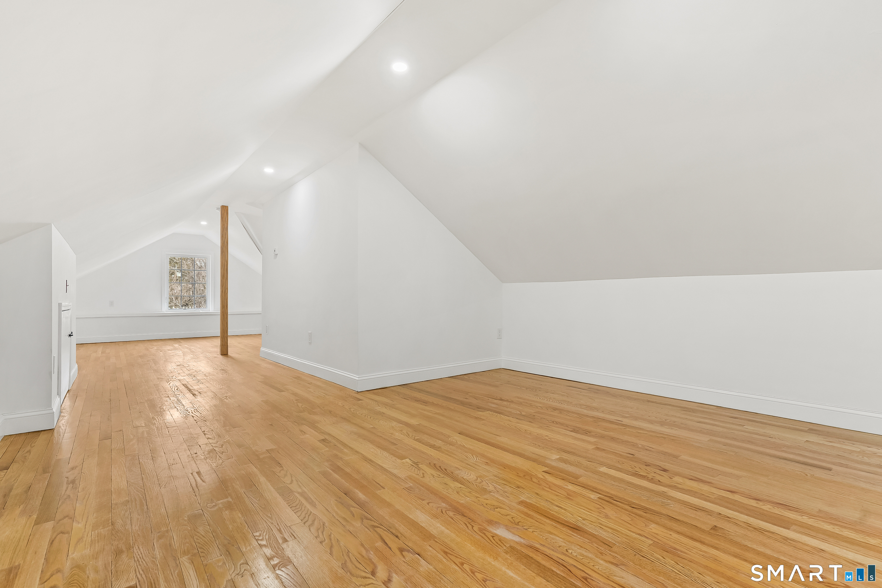 75 Coolidge Avenue Property Photo 27