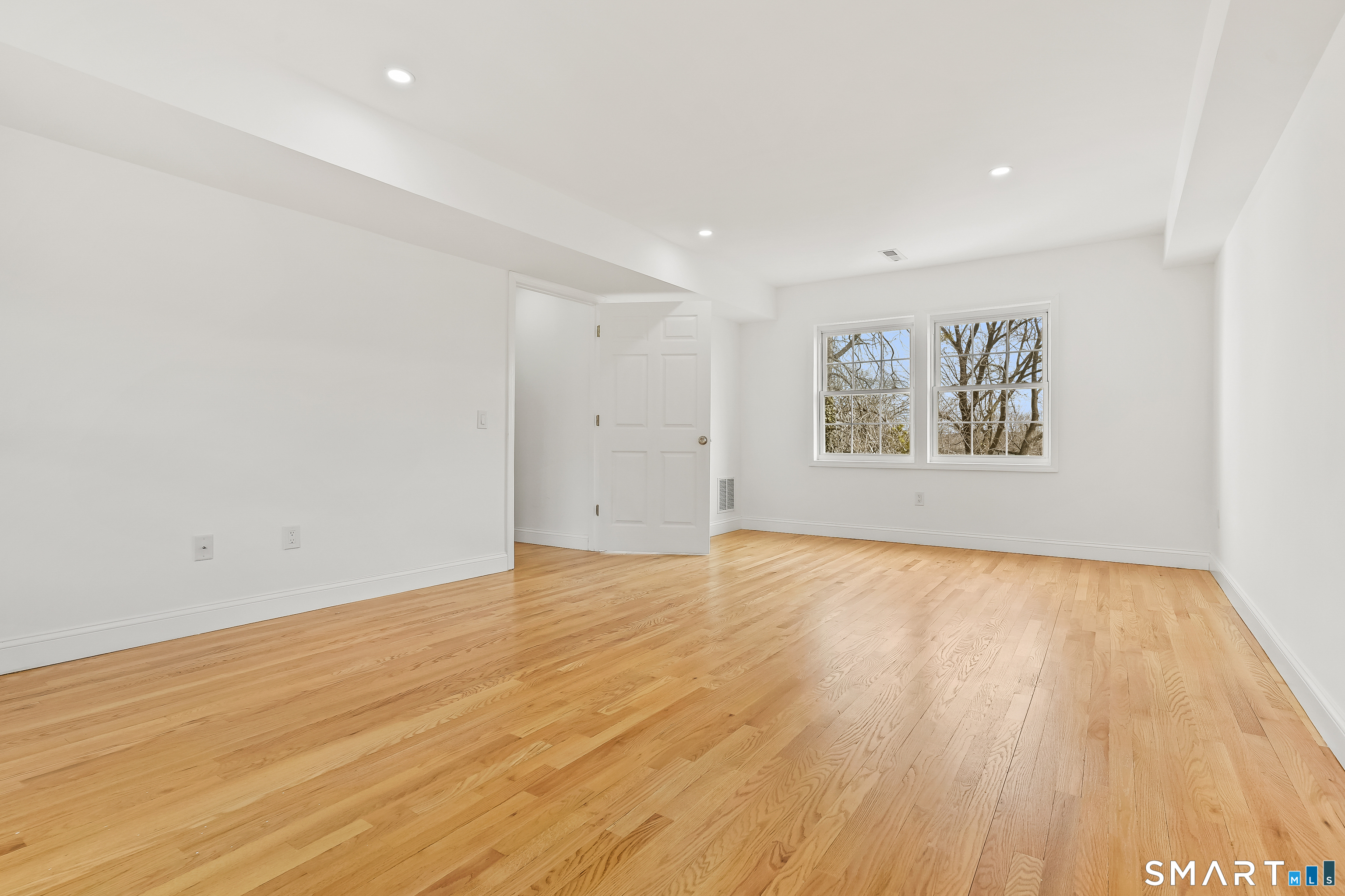 75 Coolidge Avenue Property Photo 31