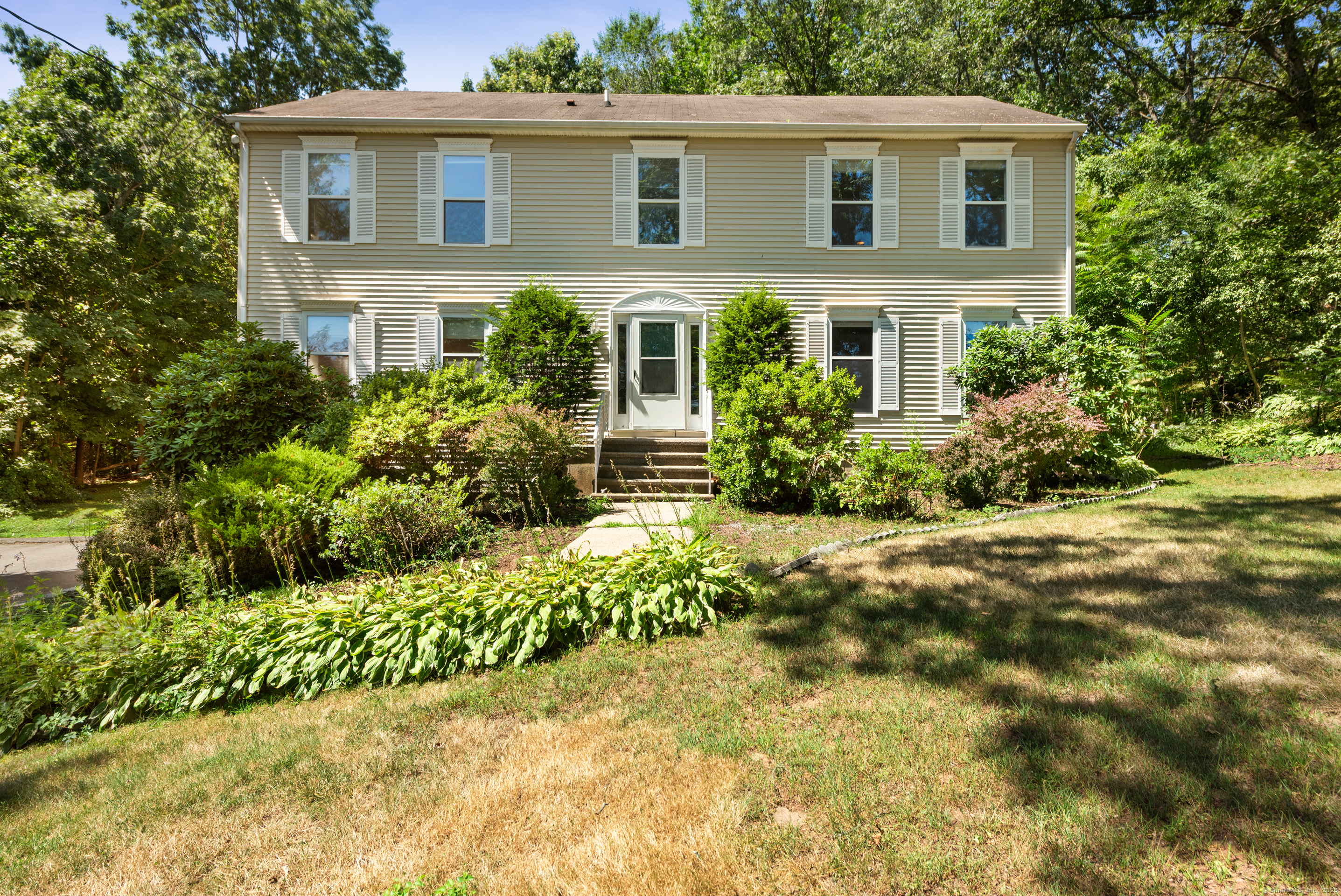 15 Blue Ridge Lane Property Photo 1
