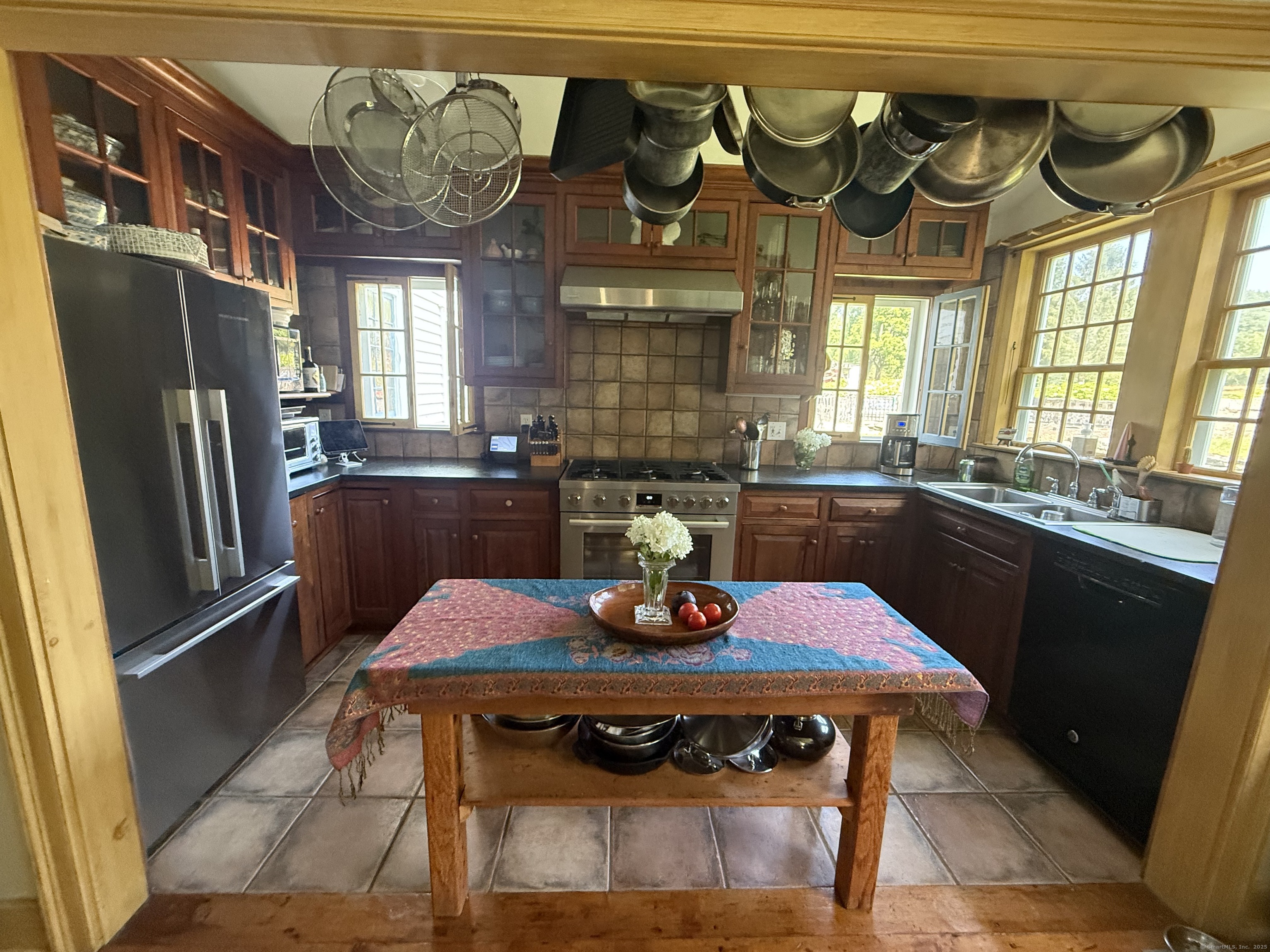 28 Dugway Road Property Photo 6