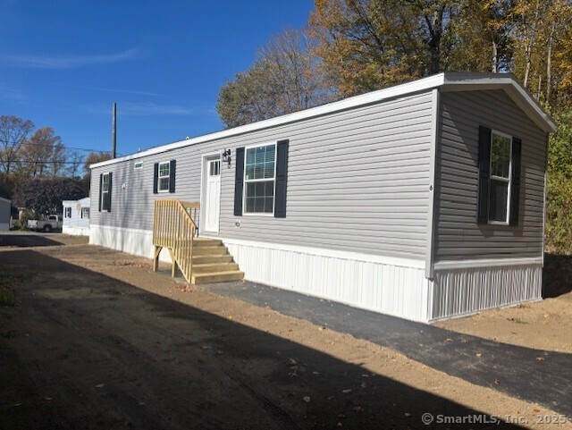 6 Violette Road Property Photo 1