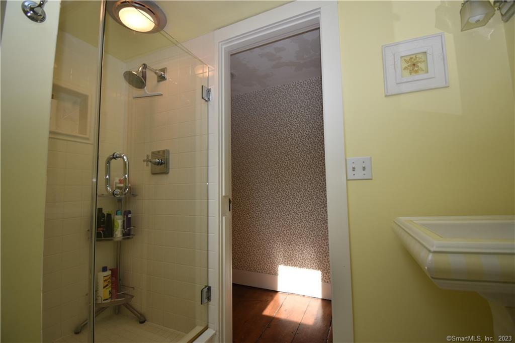 15 Trumbull Street Property Photo 19