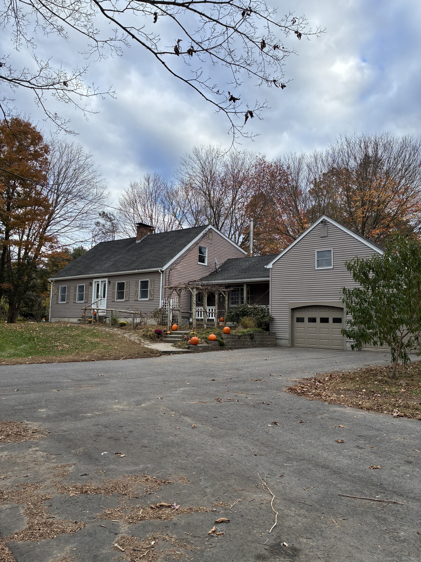 202 Cemetery Road Property Photo 1