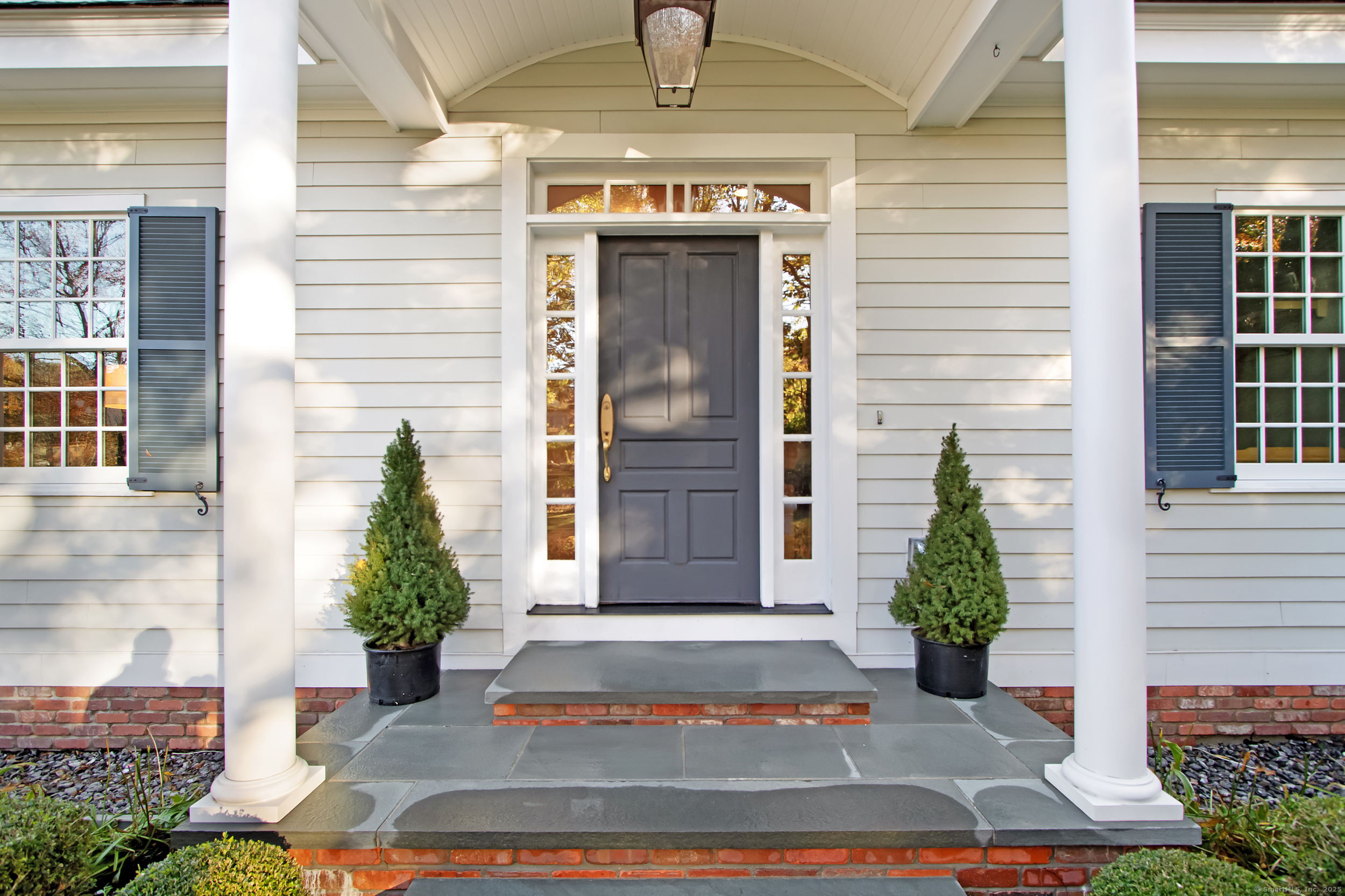 21 Grove Avenue Property Photo 6