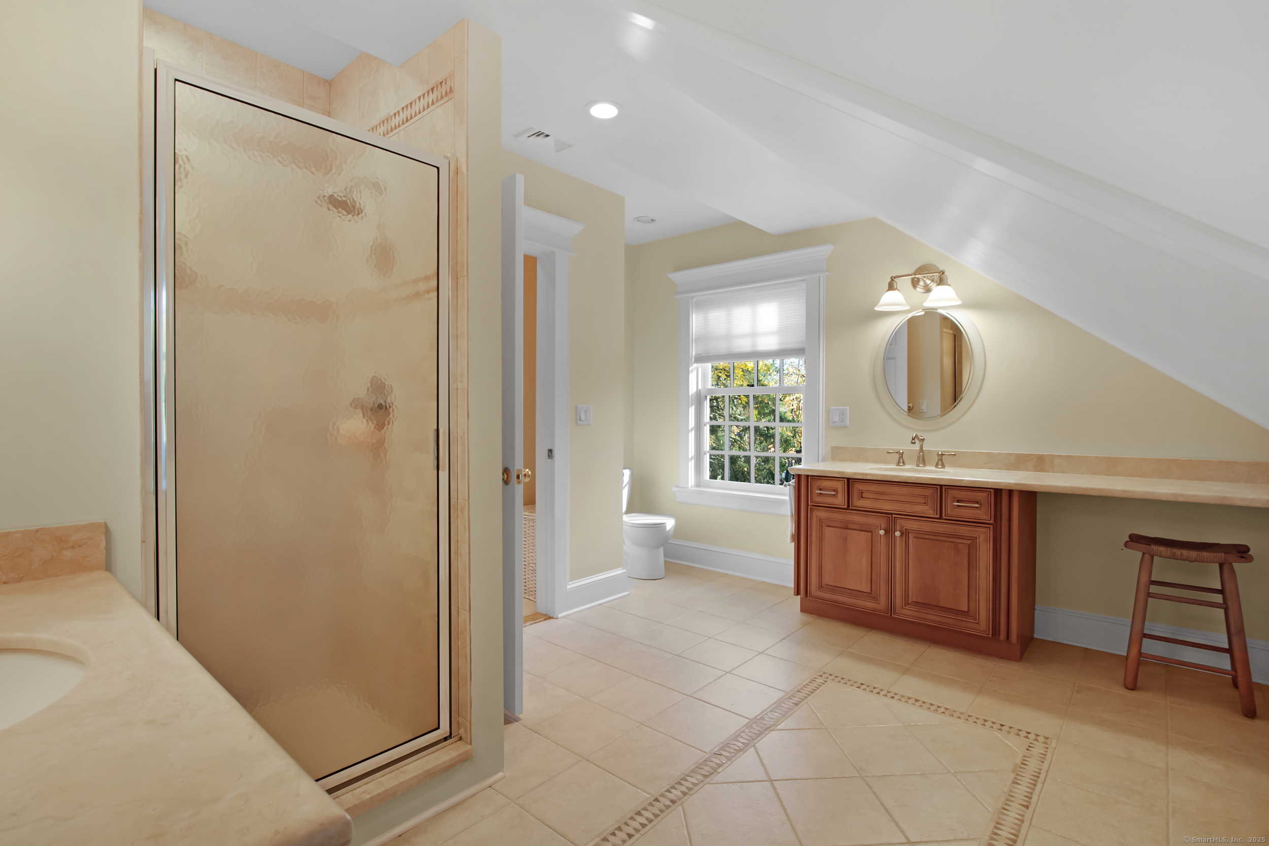 21 Grove Avenue Property Photo 32