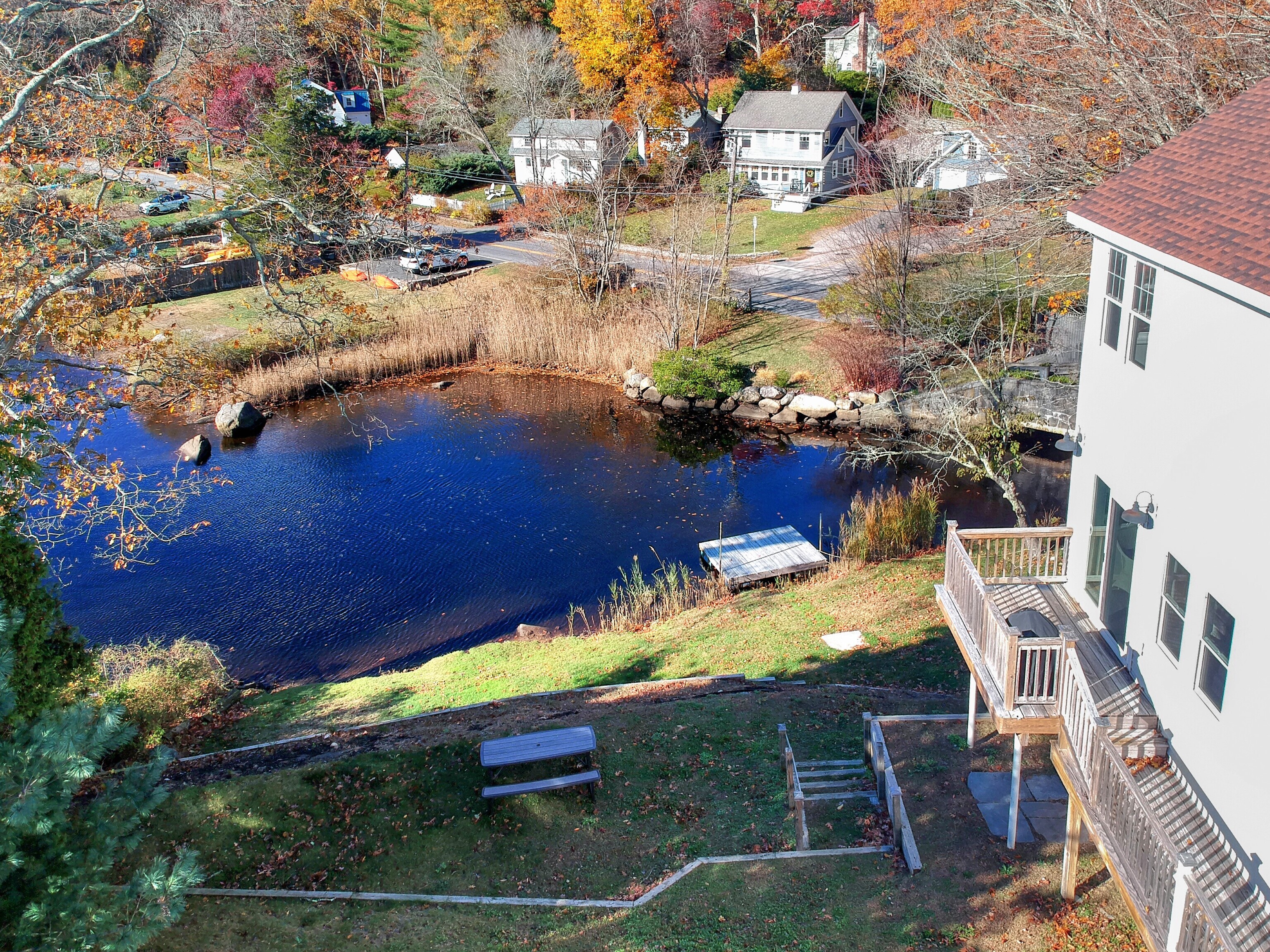 276 Niantic River Road Property Photo 5