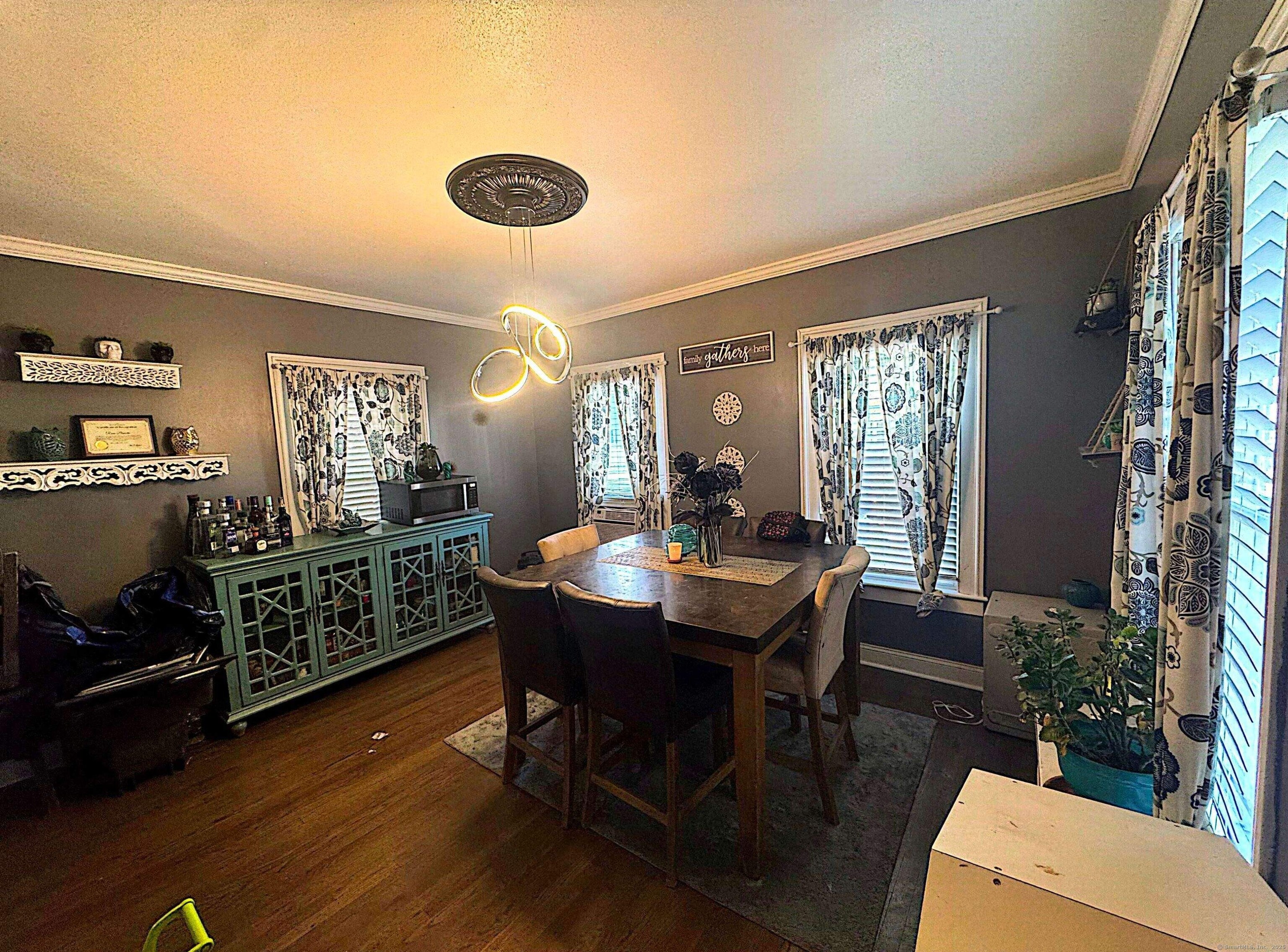 112 Lincoln Street Property Photo 14
