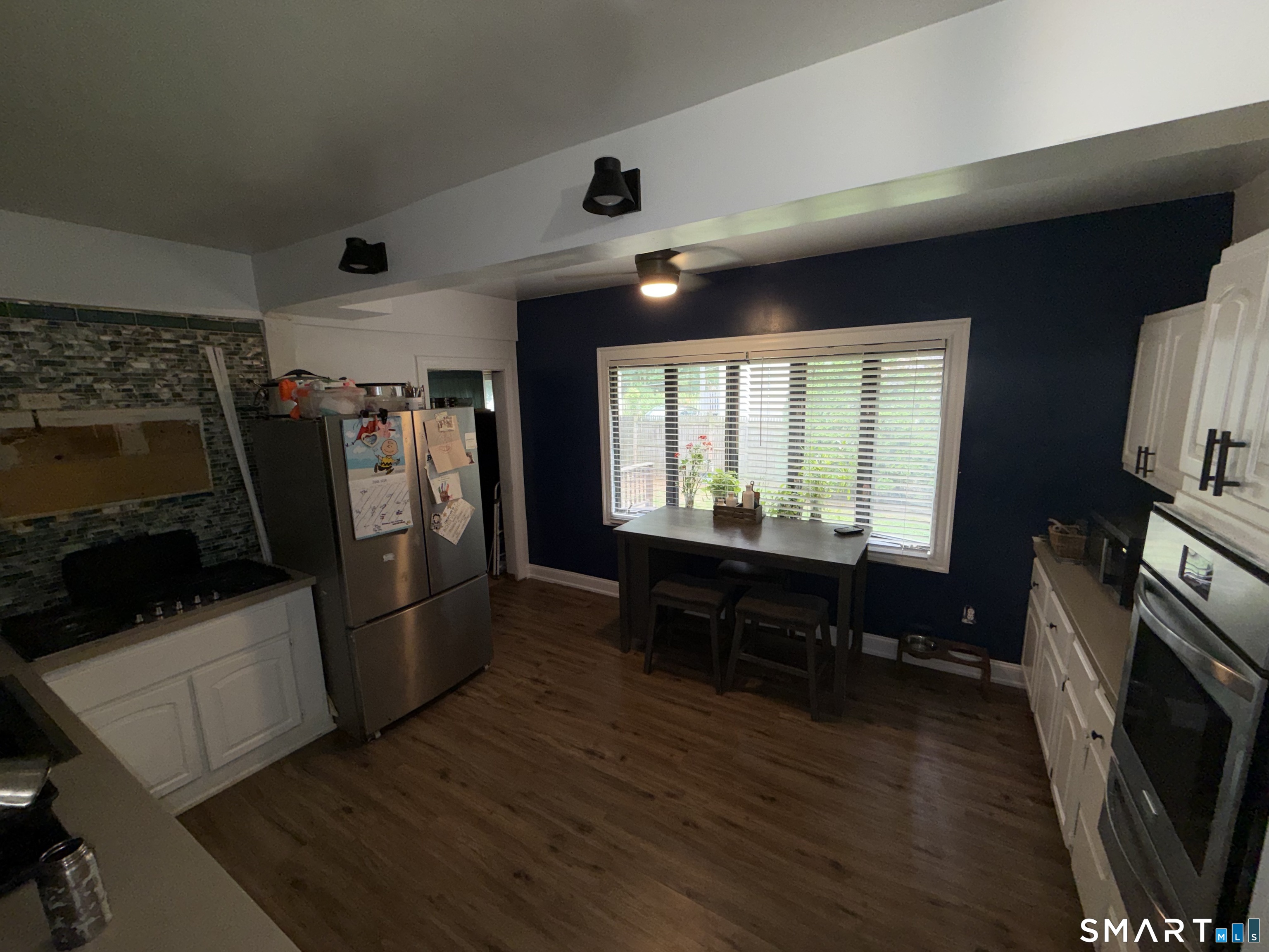 112 Lincoln Street Property Photo 22