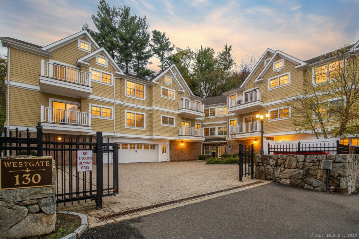 130 Post West Penthouse Road Property Photo 1