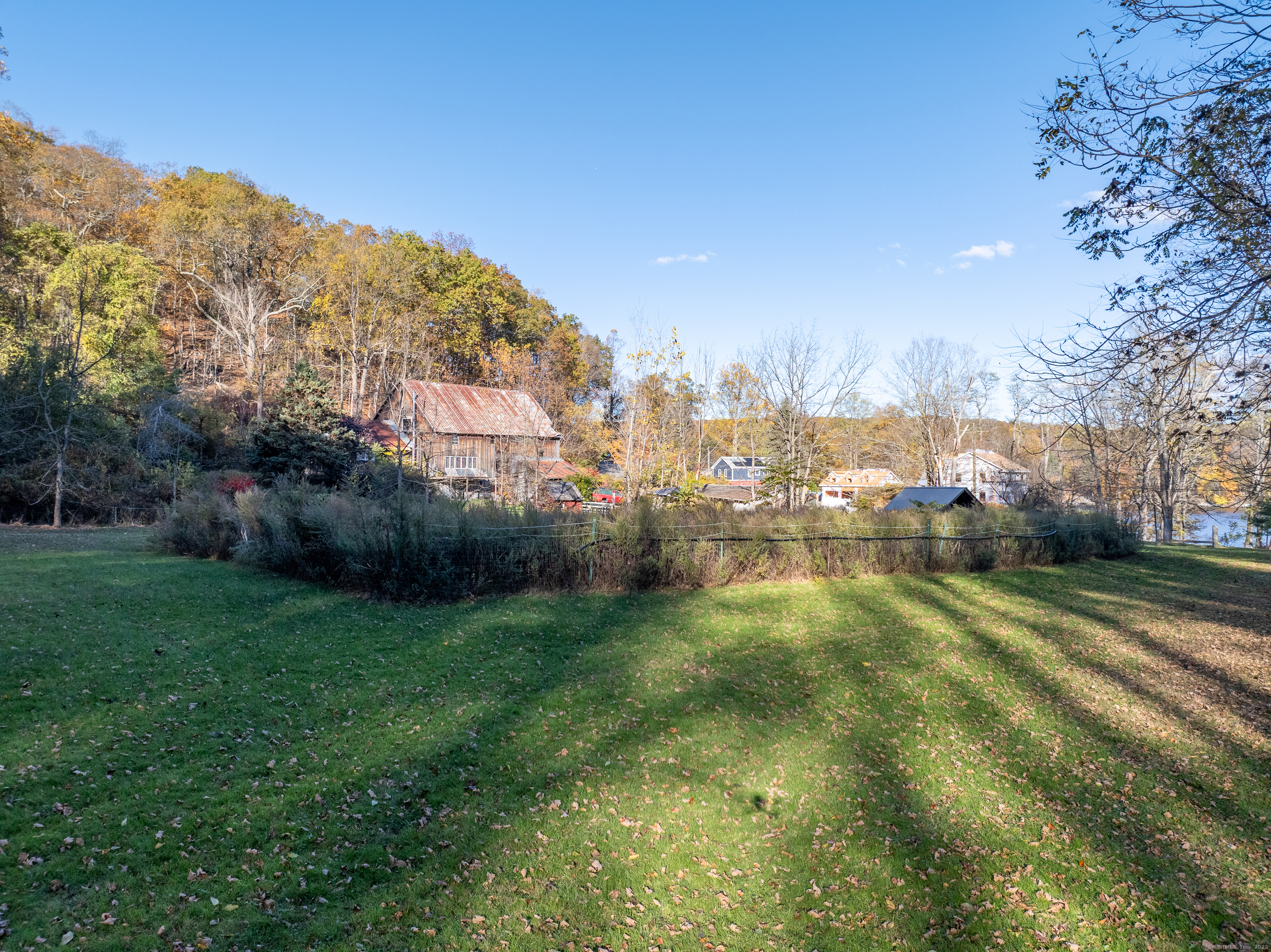 Candlewood Mountain Road Property Photo 23