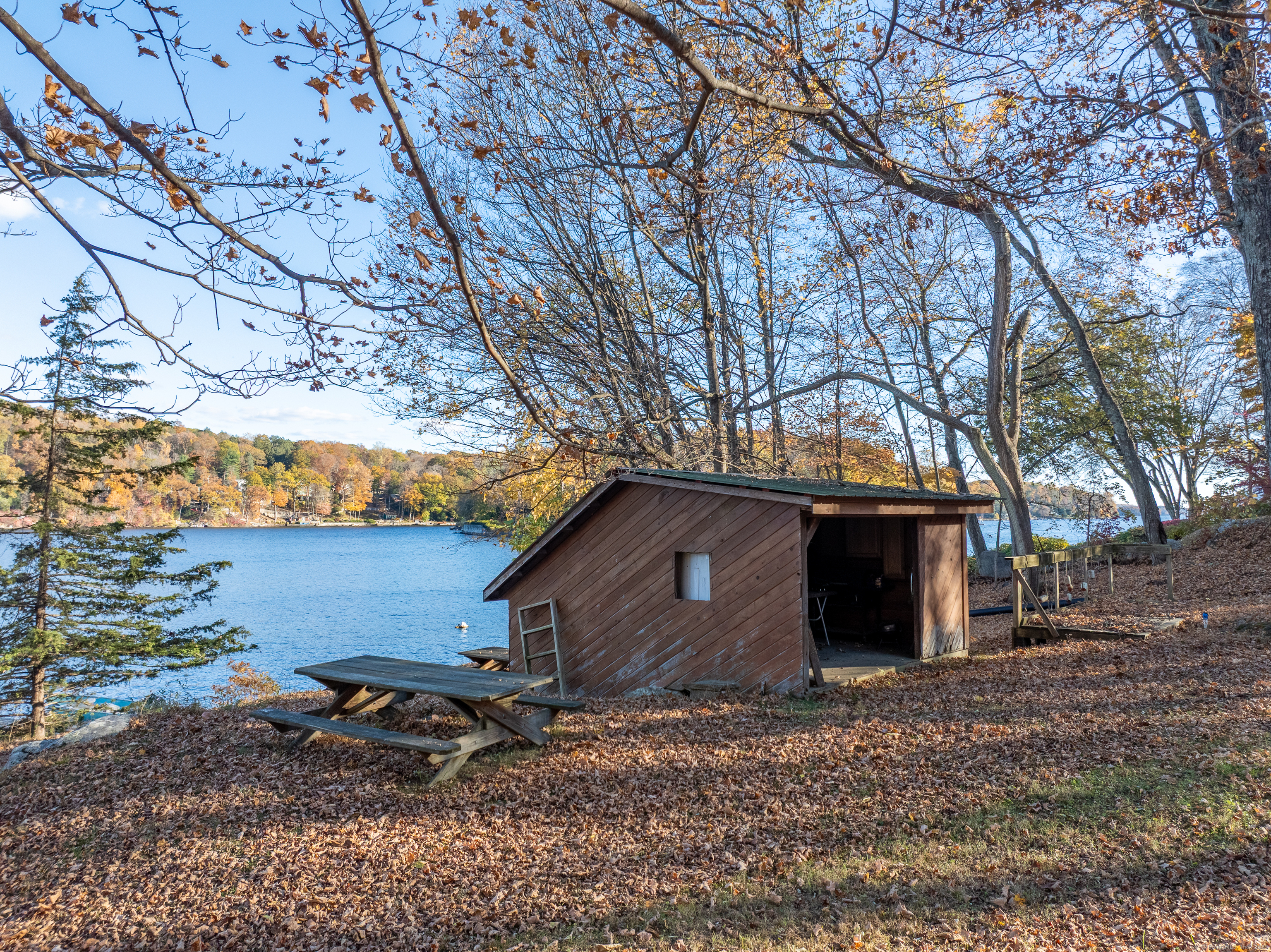 Candlewood Mountain Road Property Photo 27