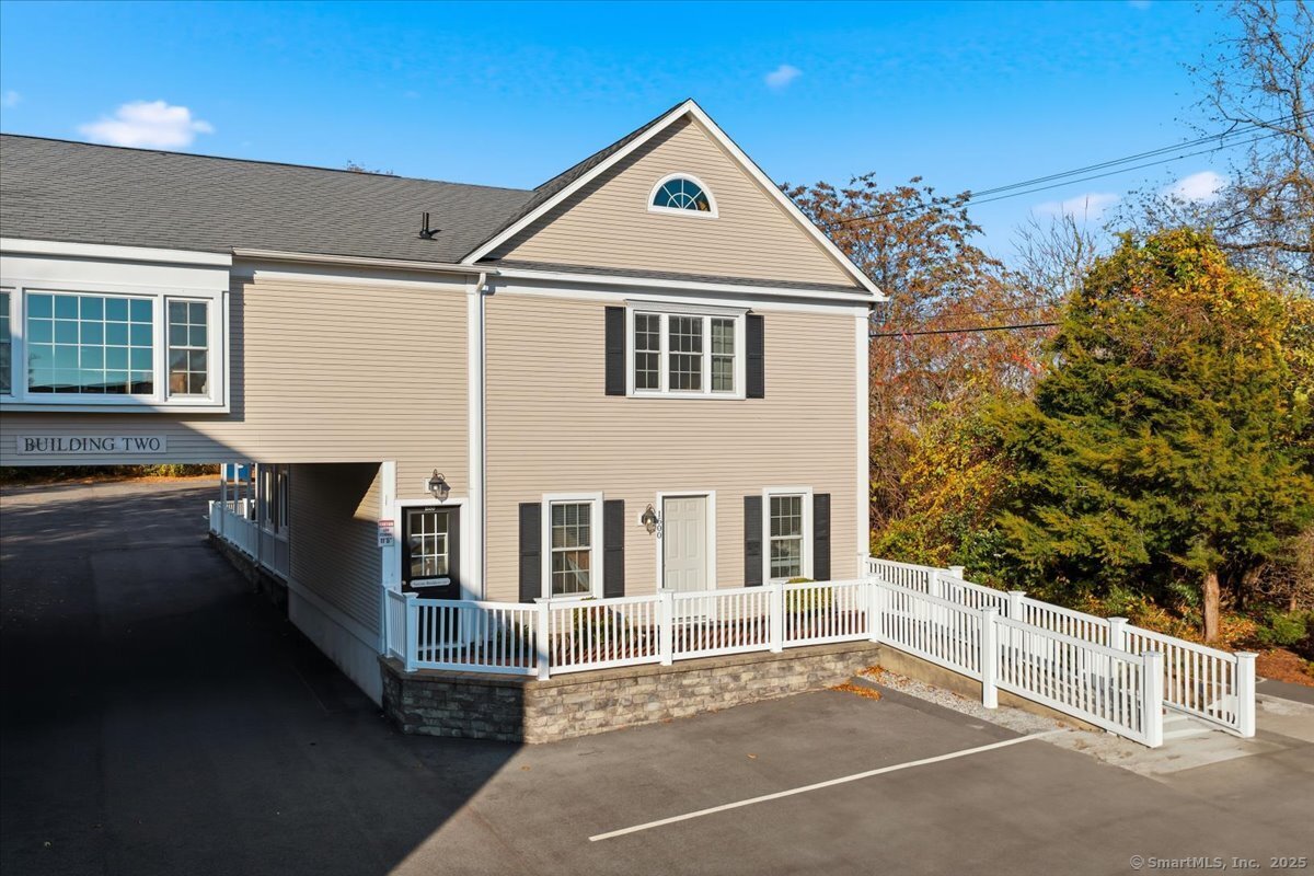 123 Elm 15 Street Property Photo 2