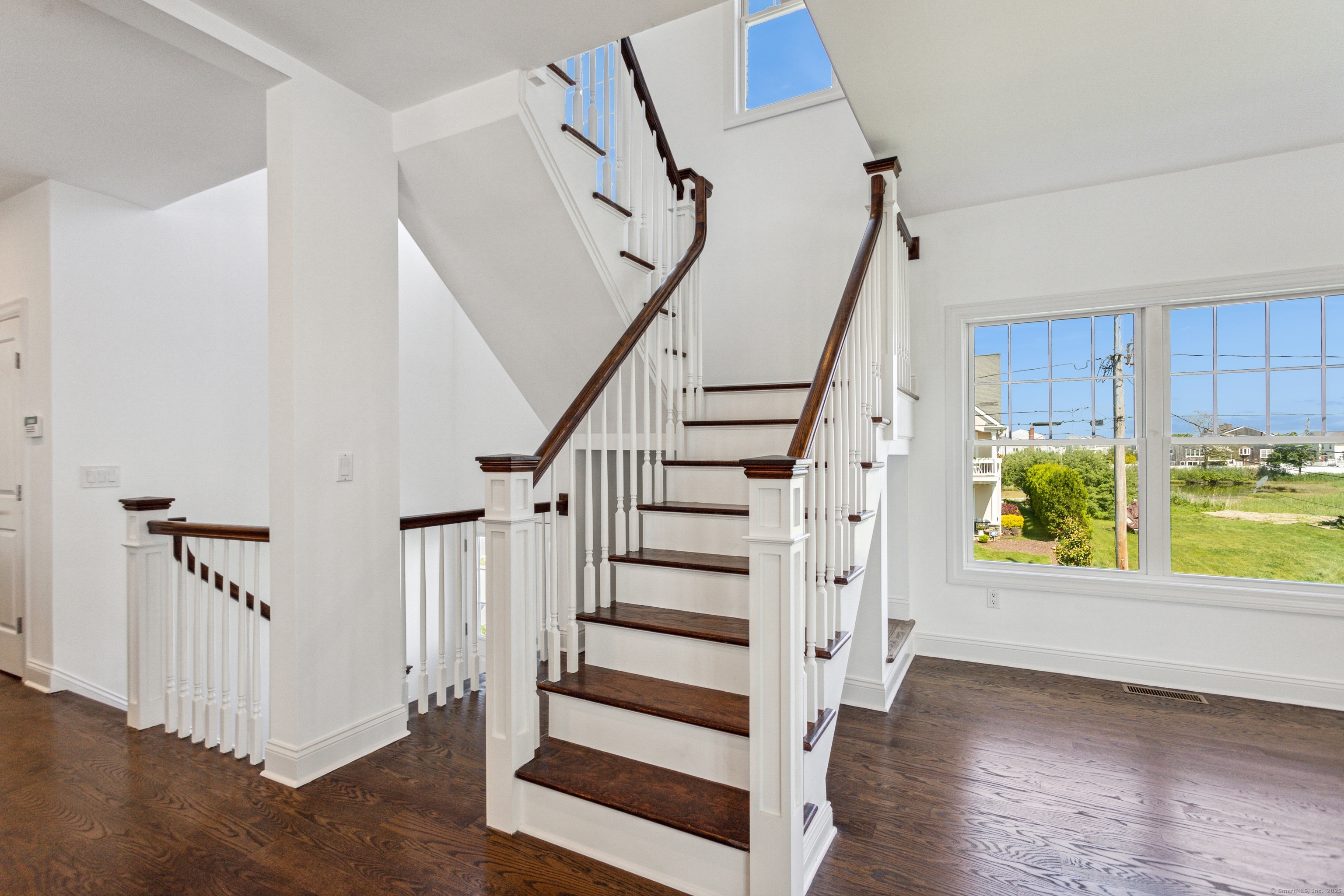 35 Fifth Avenue Property Photo 15