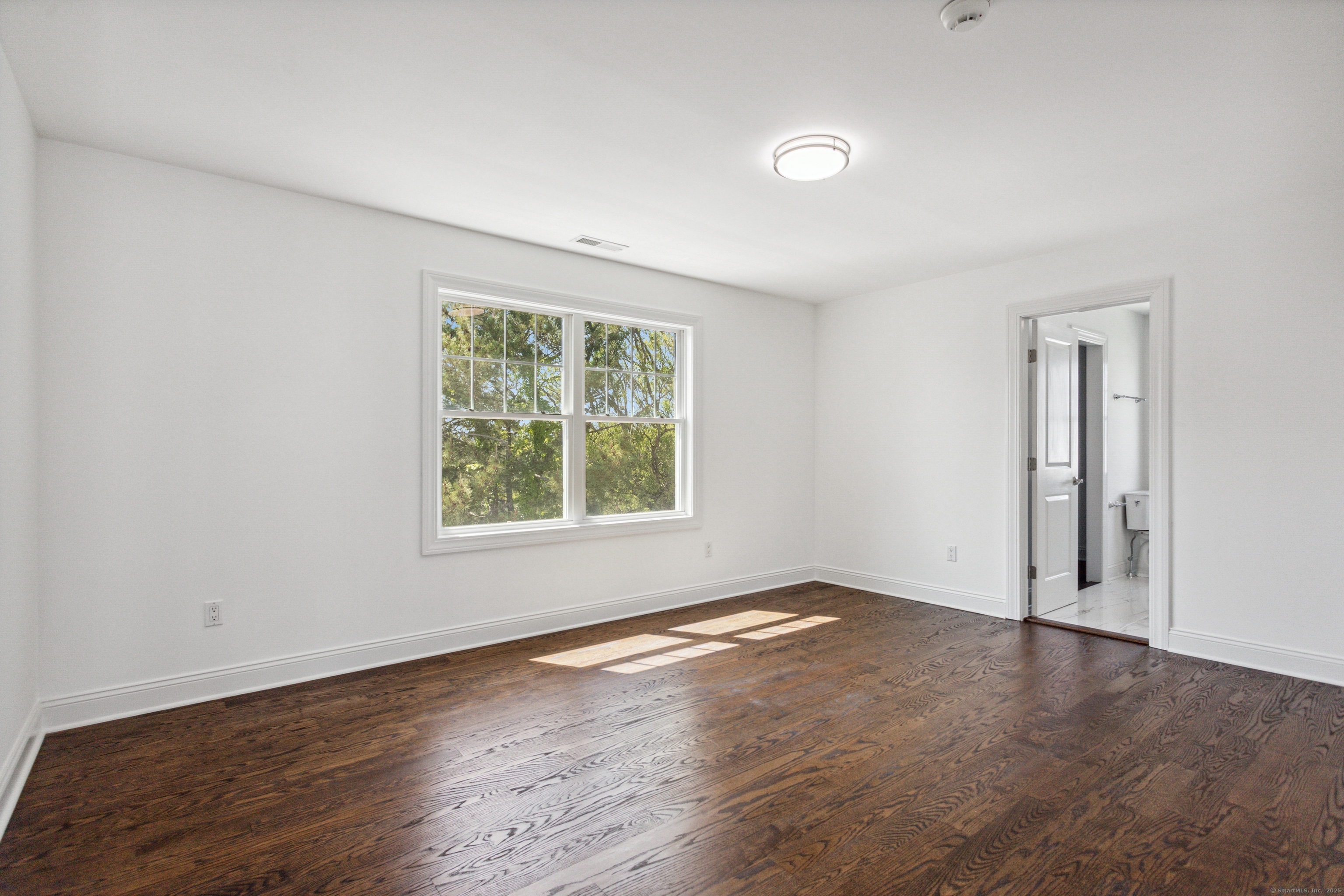 35 Fifth Avenue Property Photo 20