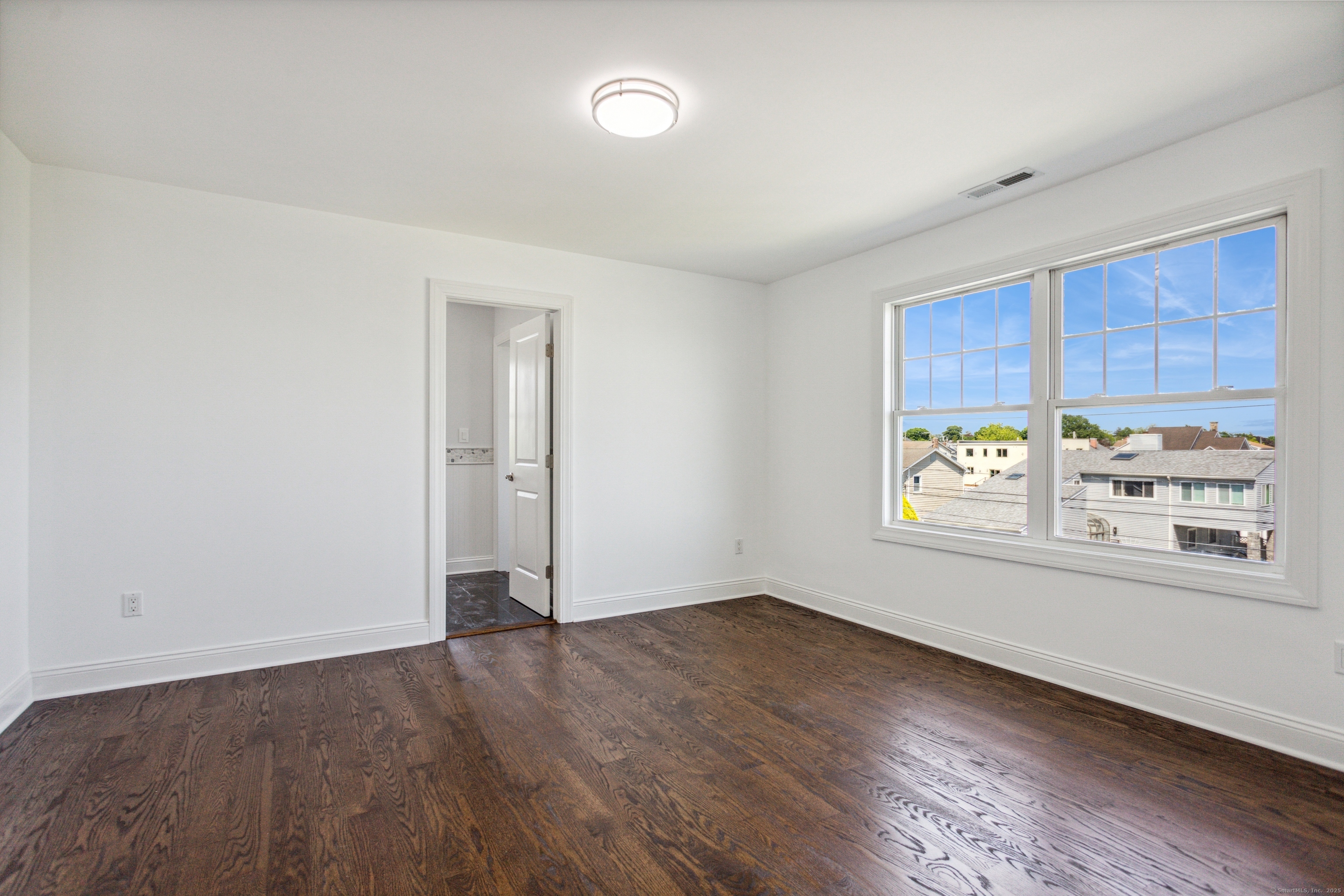 35 Fifth Avenue Property Photo 23