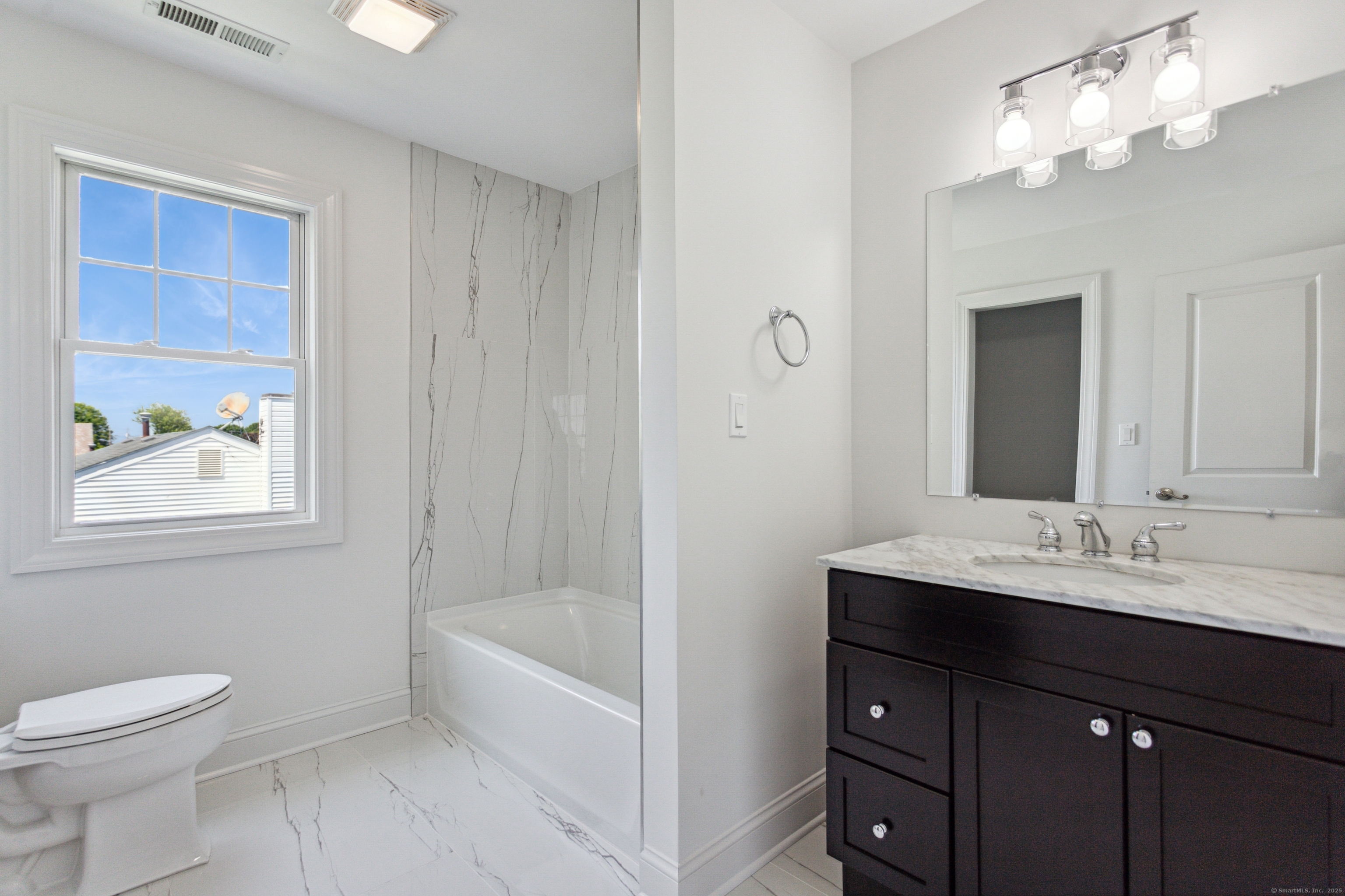 35 Fifth Avenue Property Photo 27