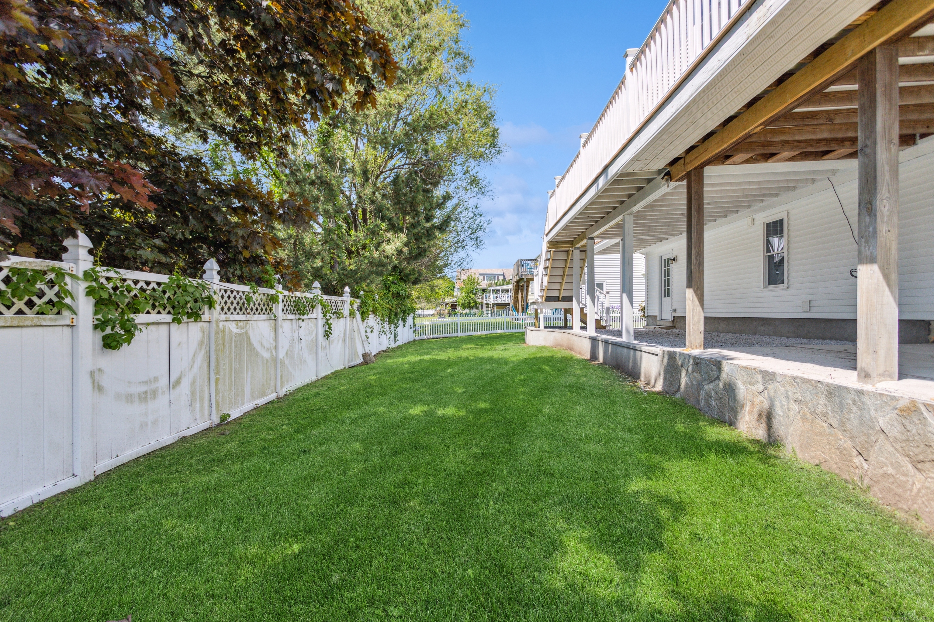 35 Fifth Avenue Property Photo 34