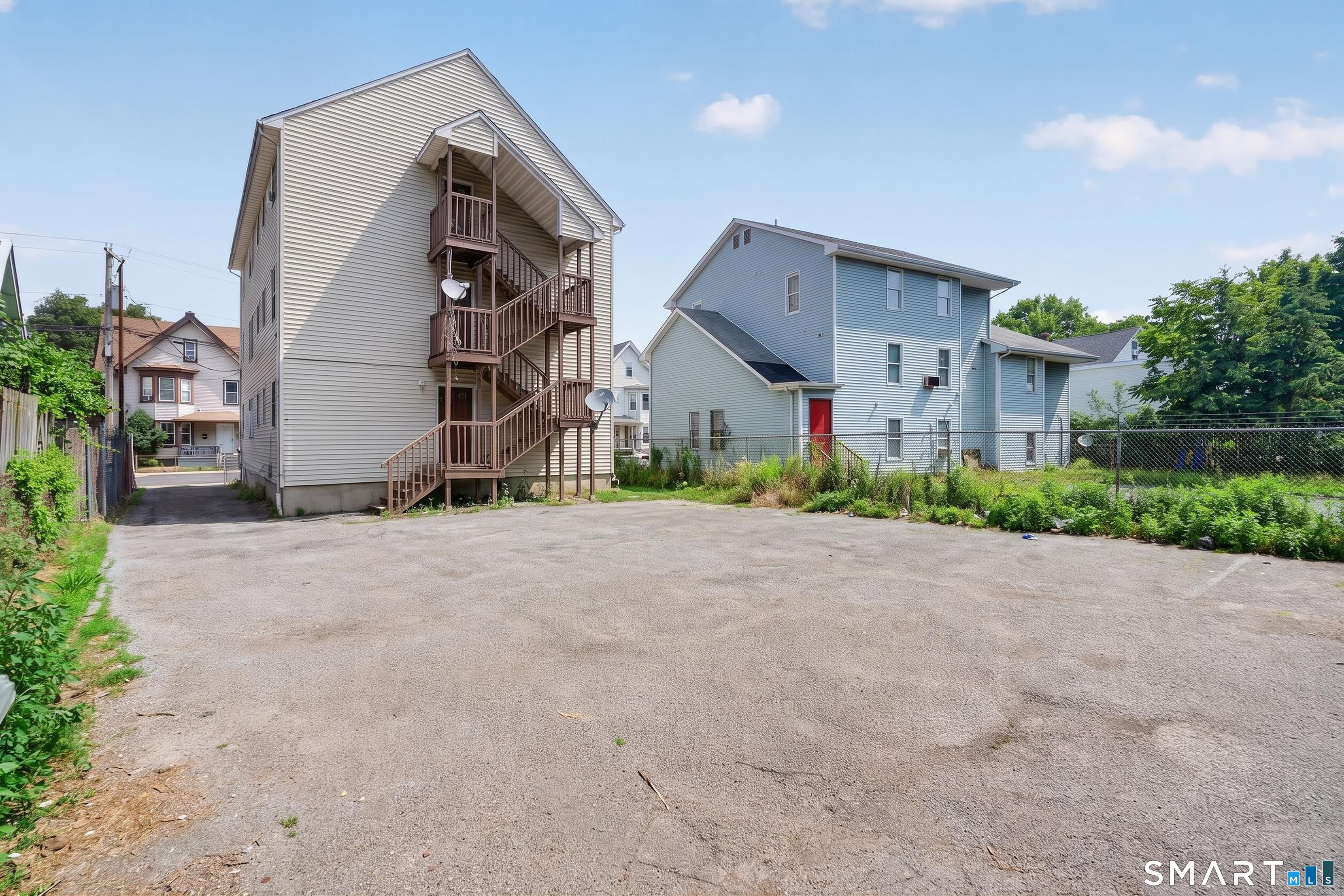 626 Stillman Street Property Photo 32